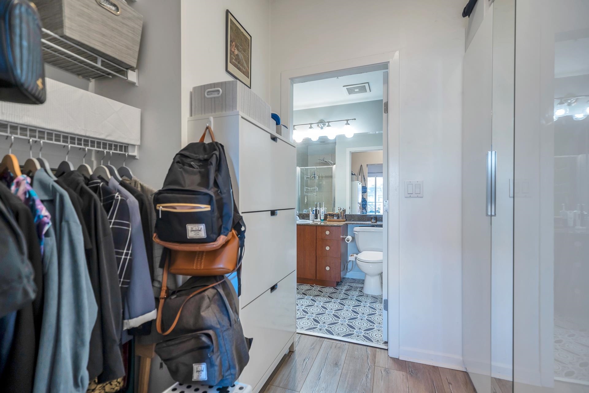 304 14 E ROYAL AVENUE, #304