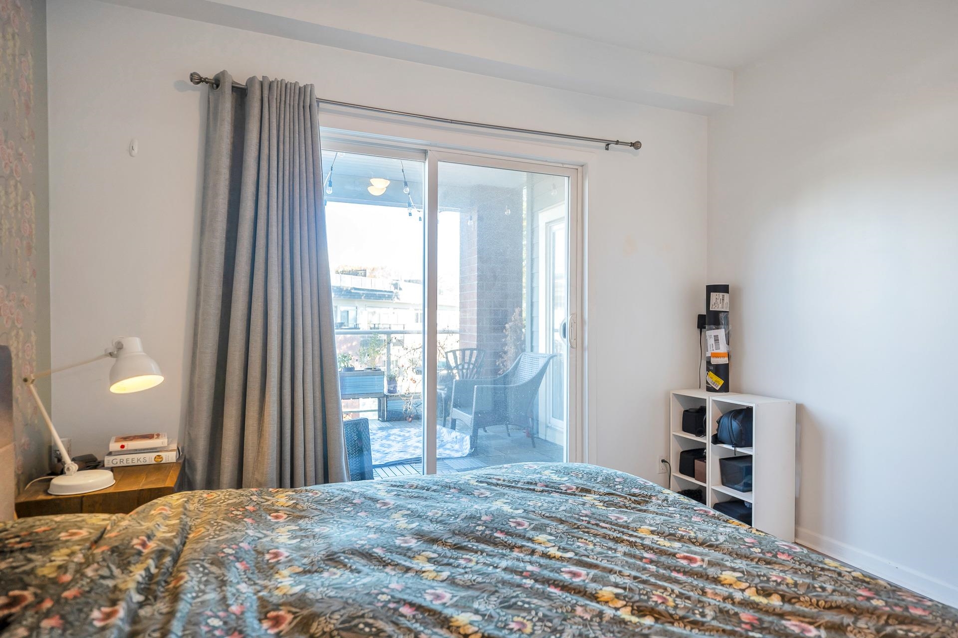 304 14 E ROYAL AVENUE, #304