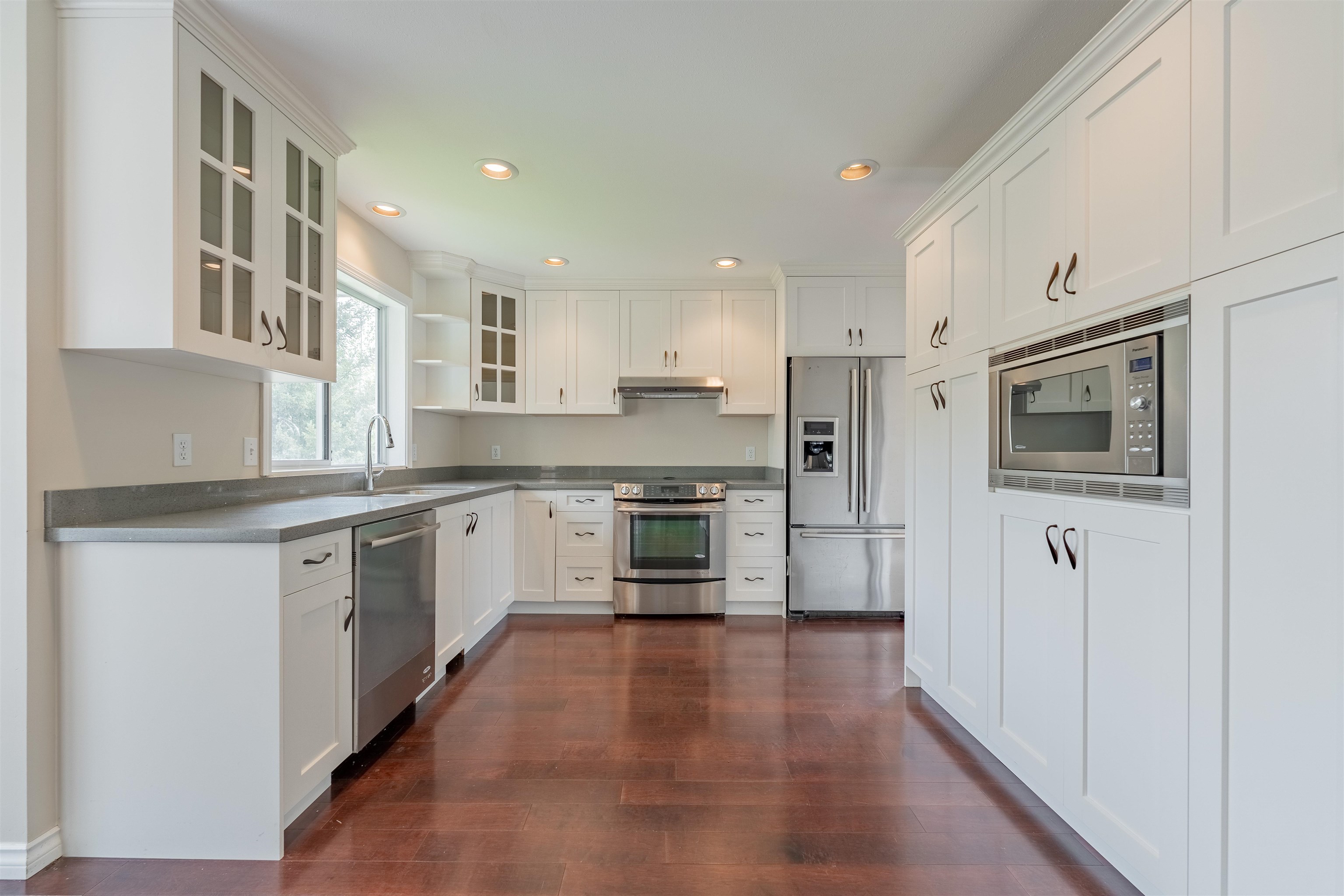 3107 AZURE COURT