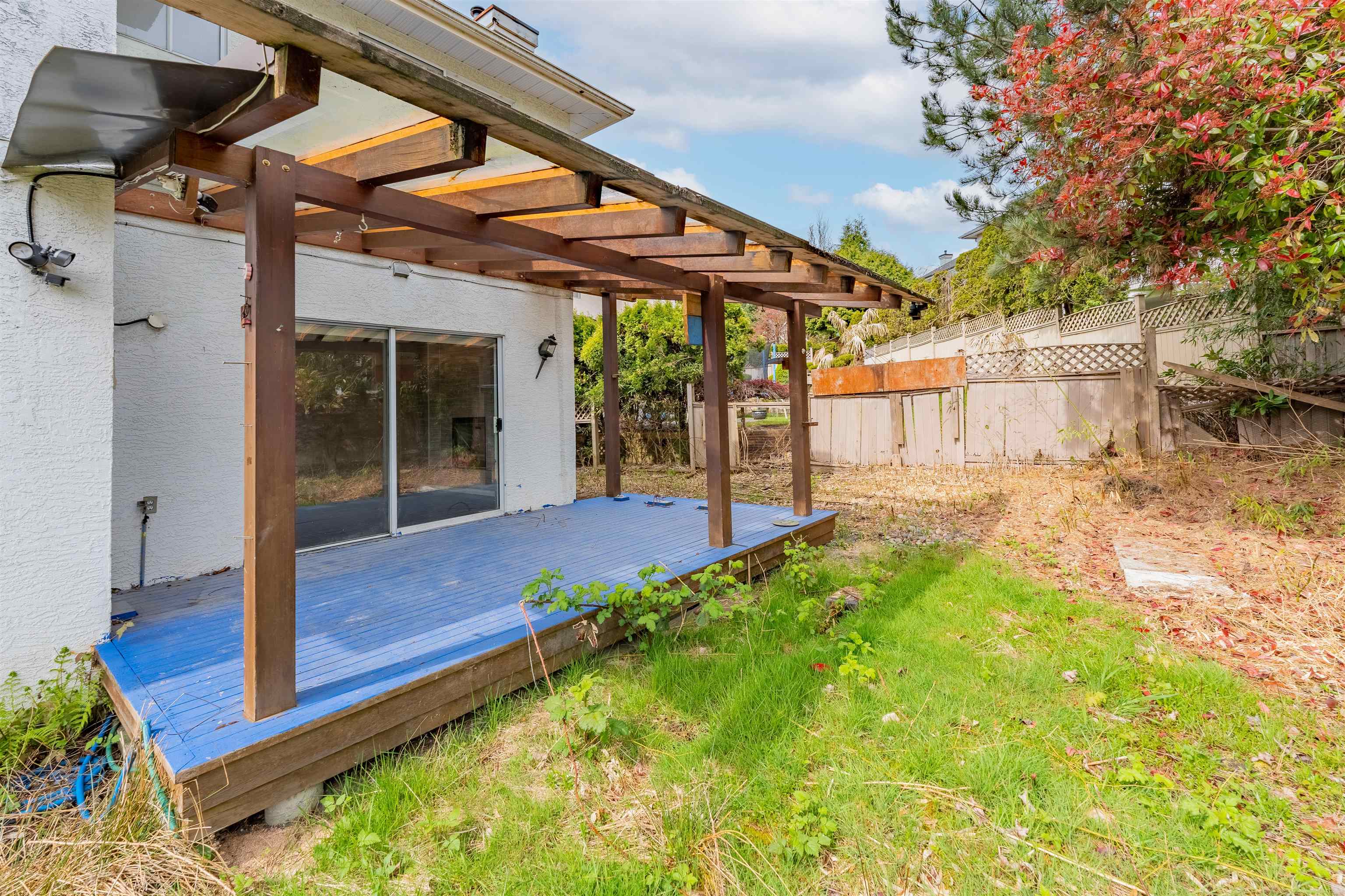 3107 AZURE COURT