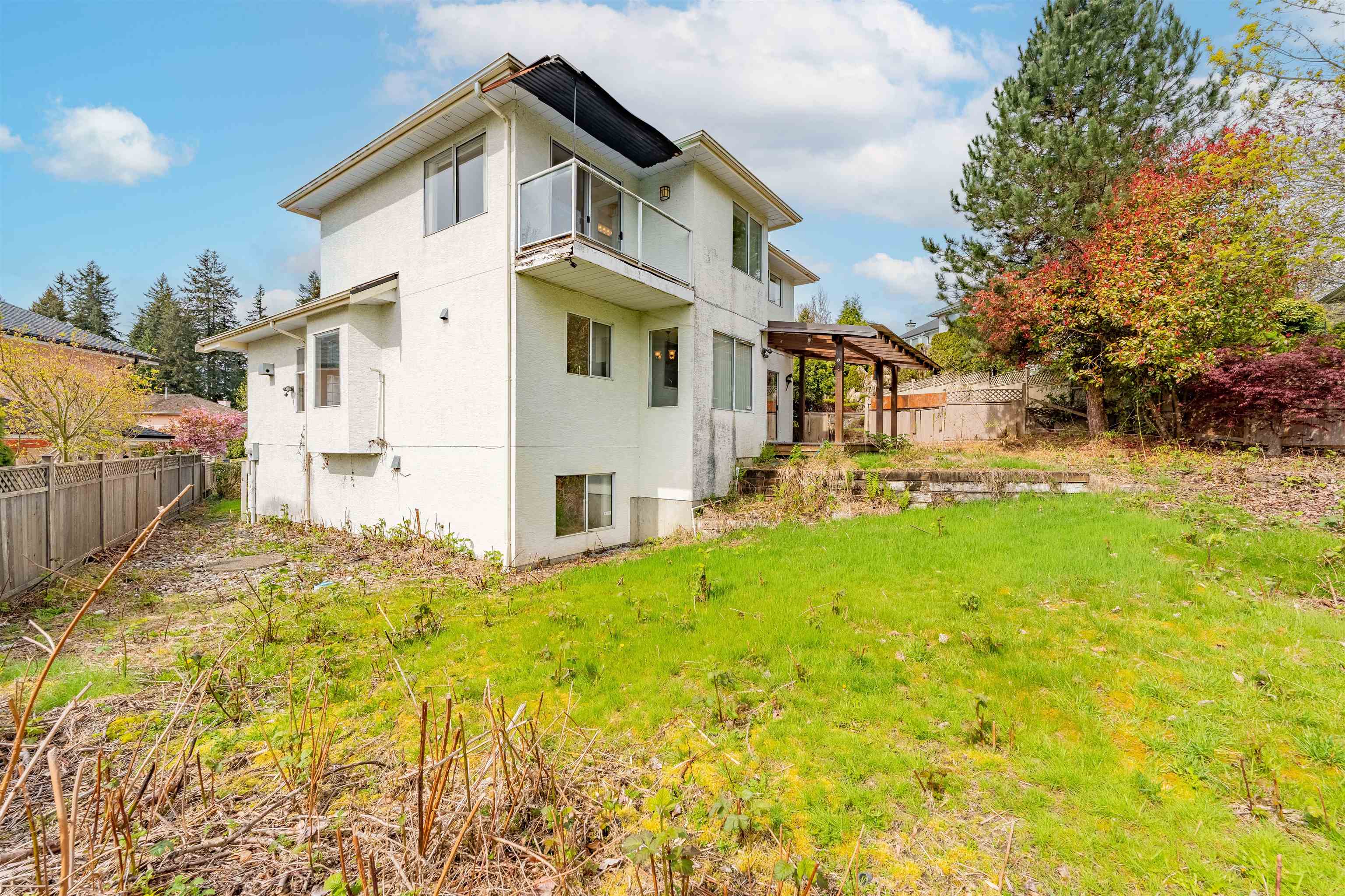 3107 AZURE COURT