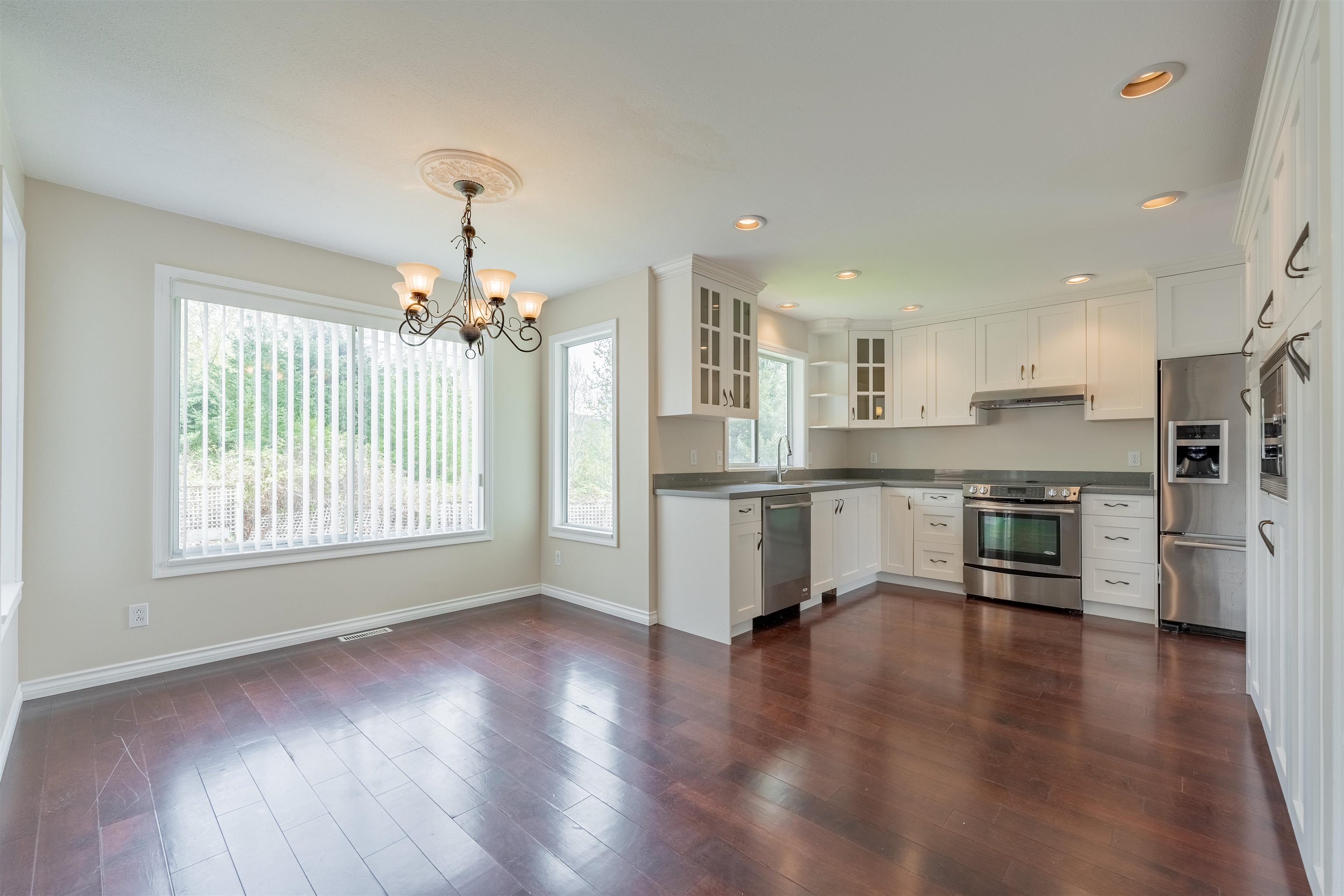 3107 AZURE COURT