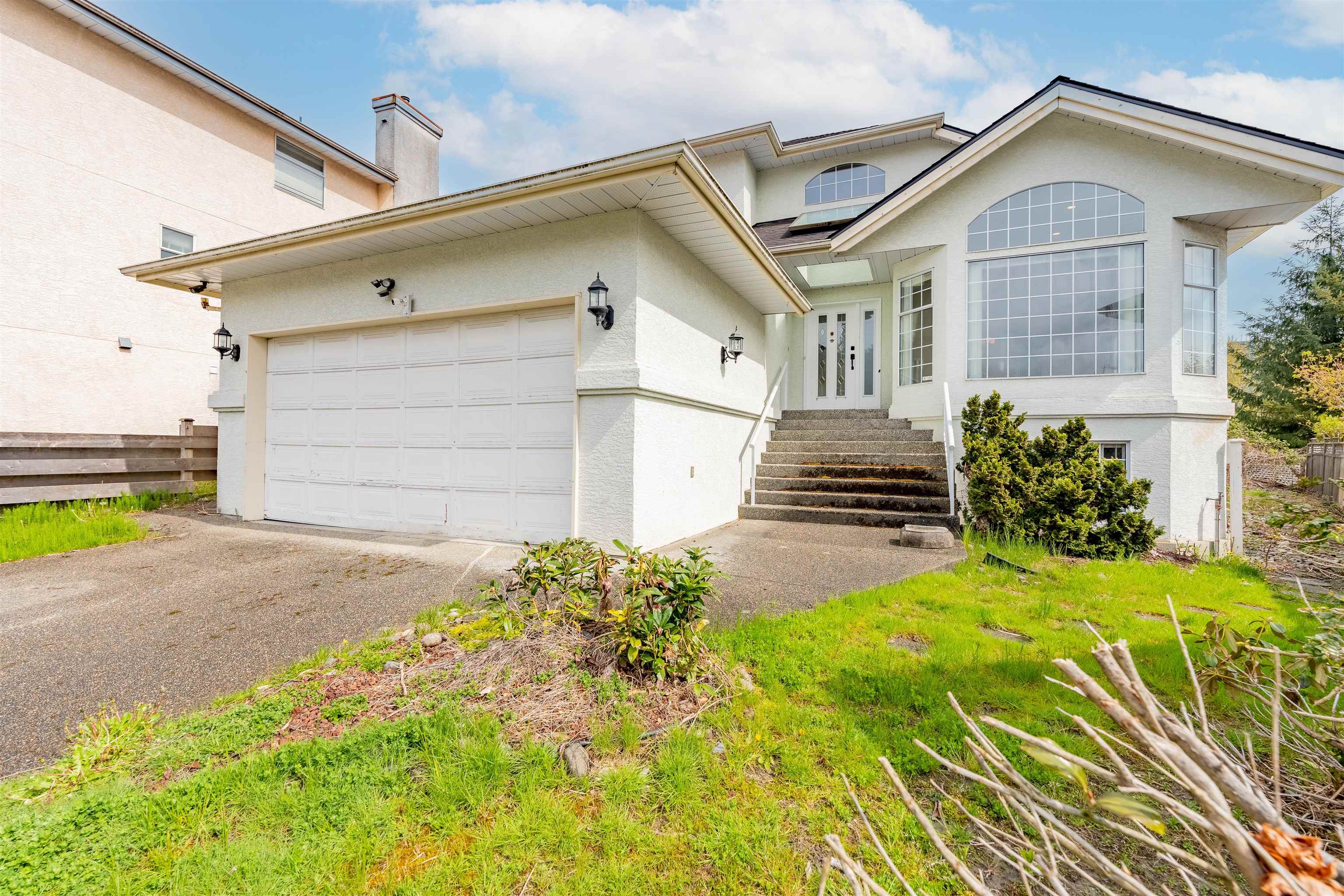 3107 AZURE COURT