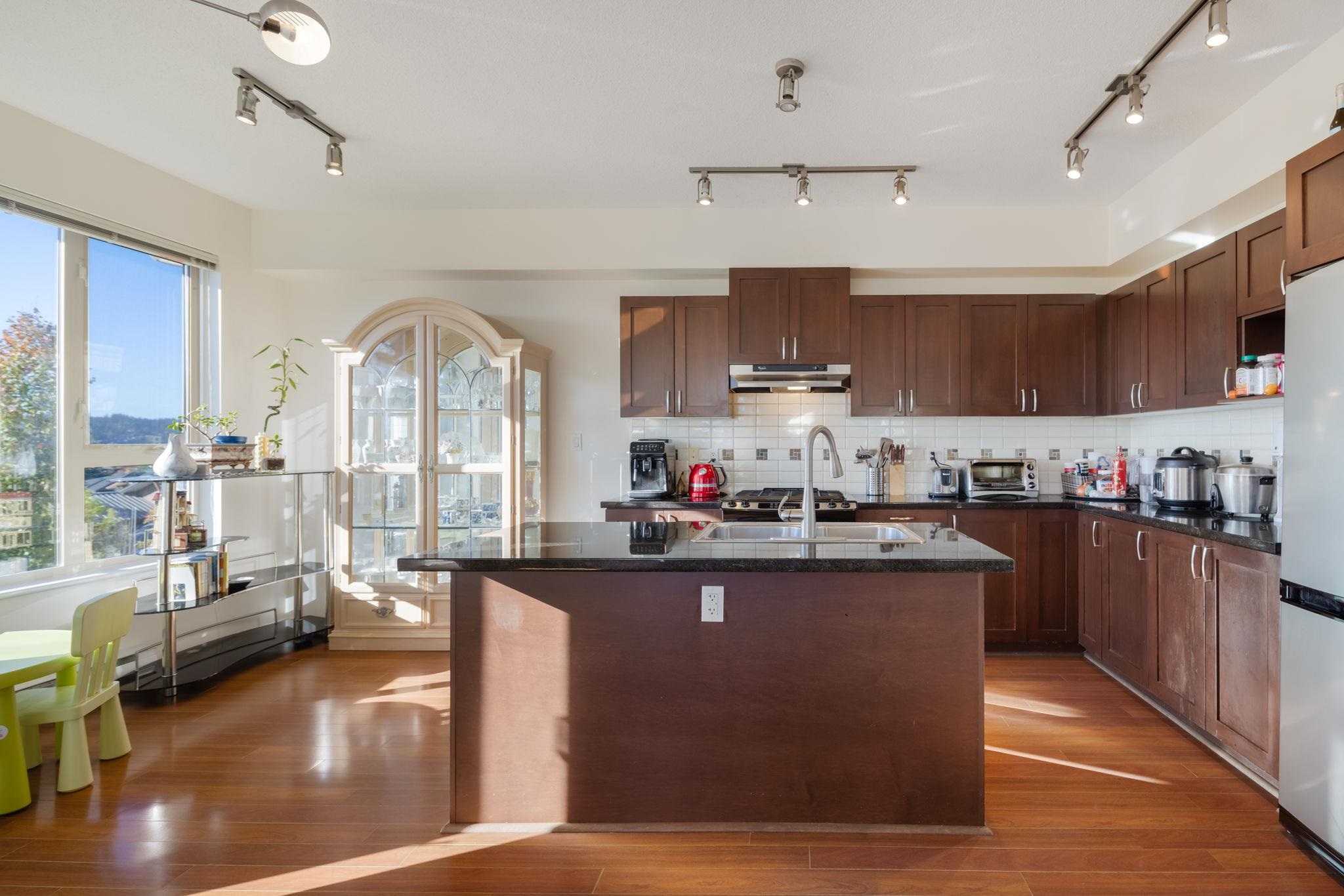 71 1357 PURCELL DRIVE, #71