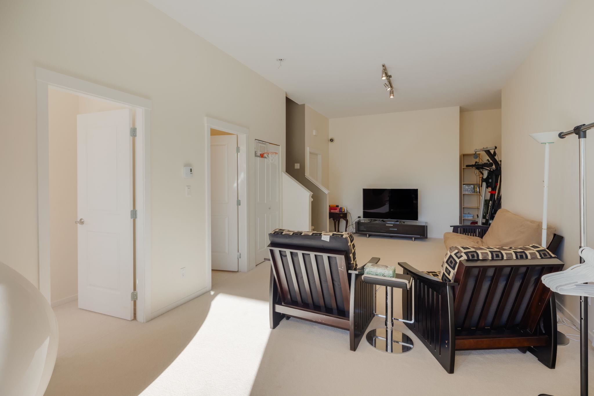 71 1357 PURCELL DRIVE, #71