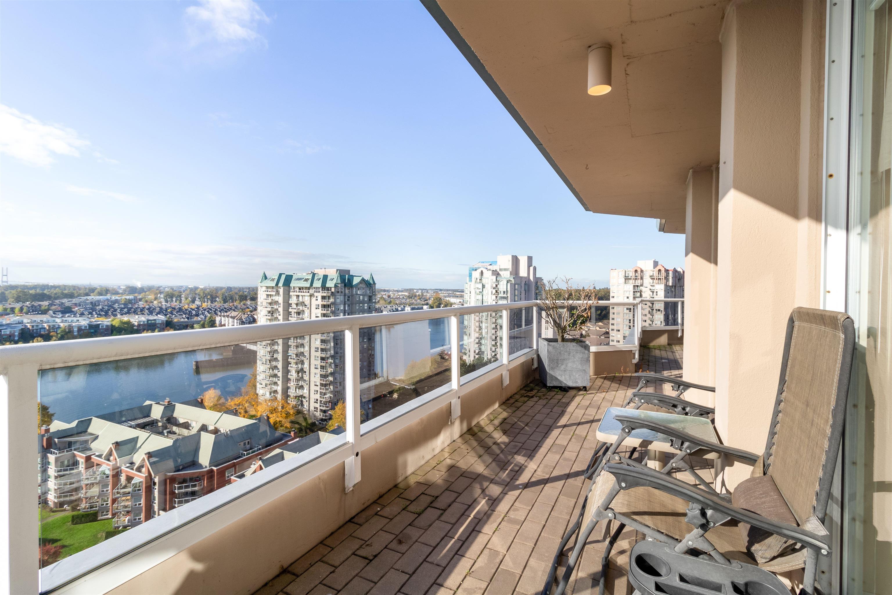 2001 1235 QUAYSIDE DRIVE, #2001