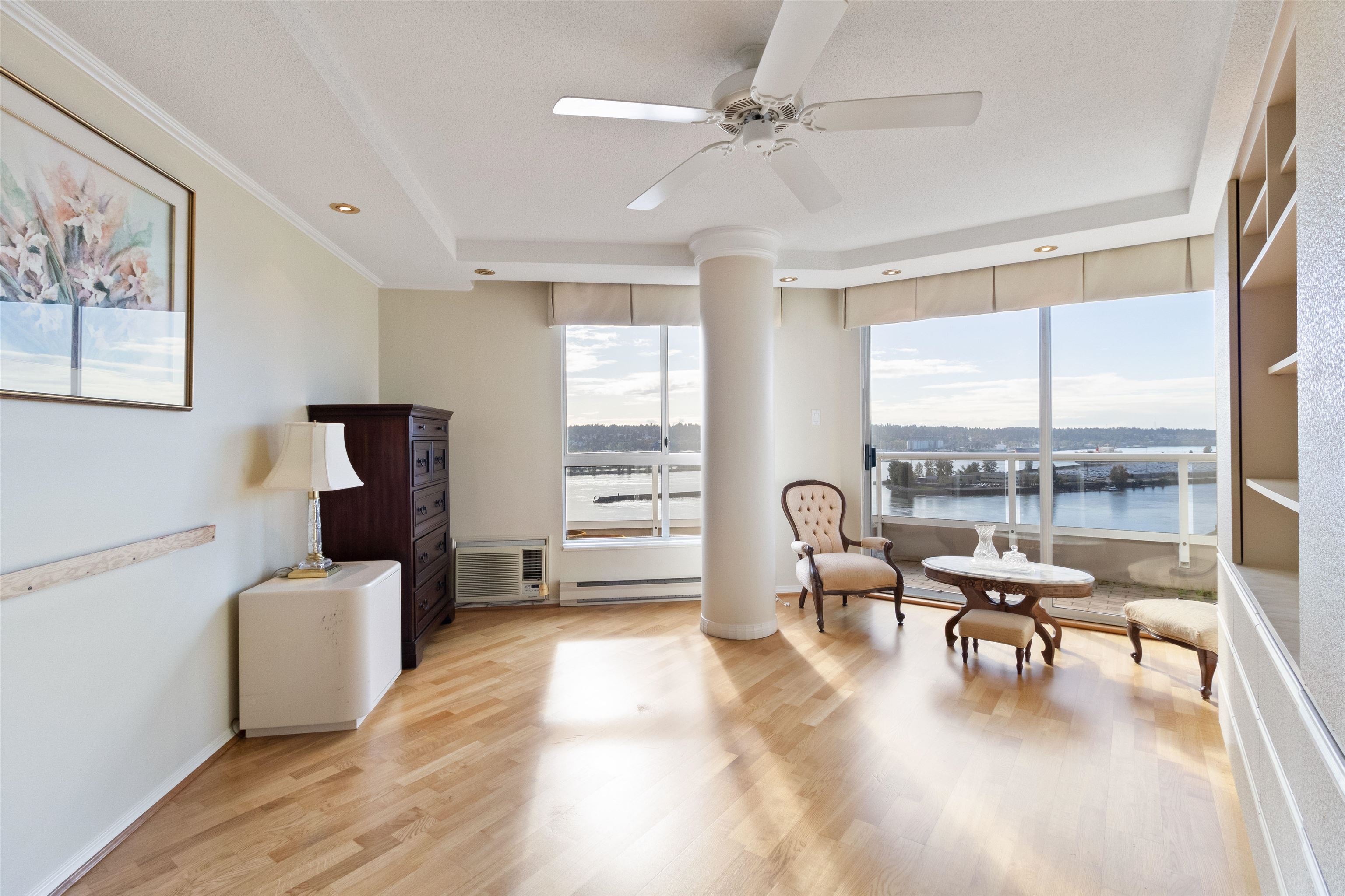 2001 1235 QUAYSIDE DRIVE, #2001
