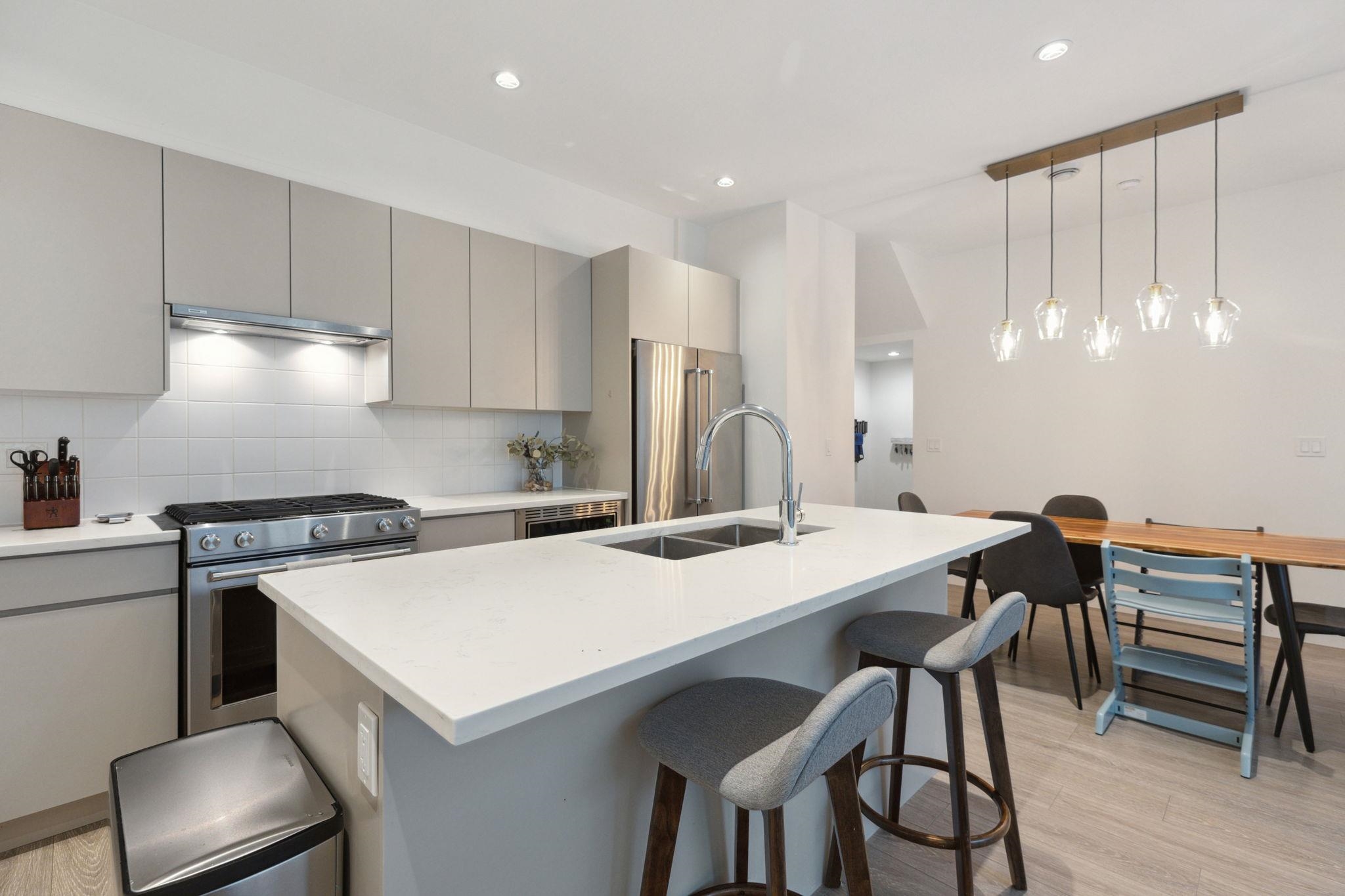 153 16433 19 AVENUE, #153