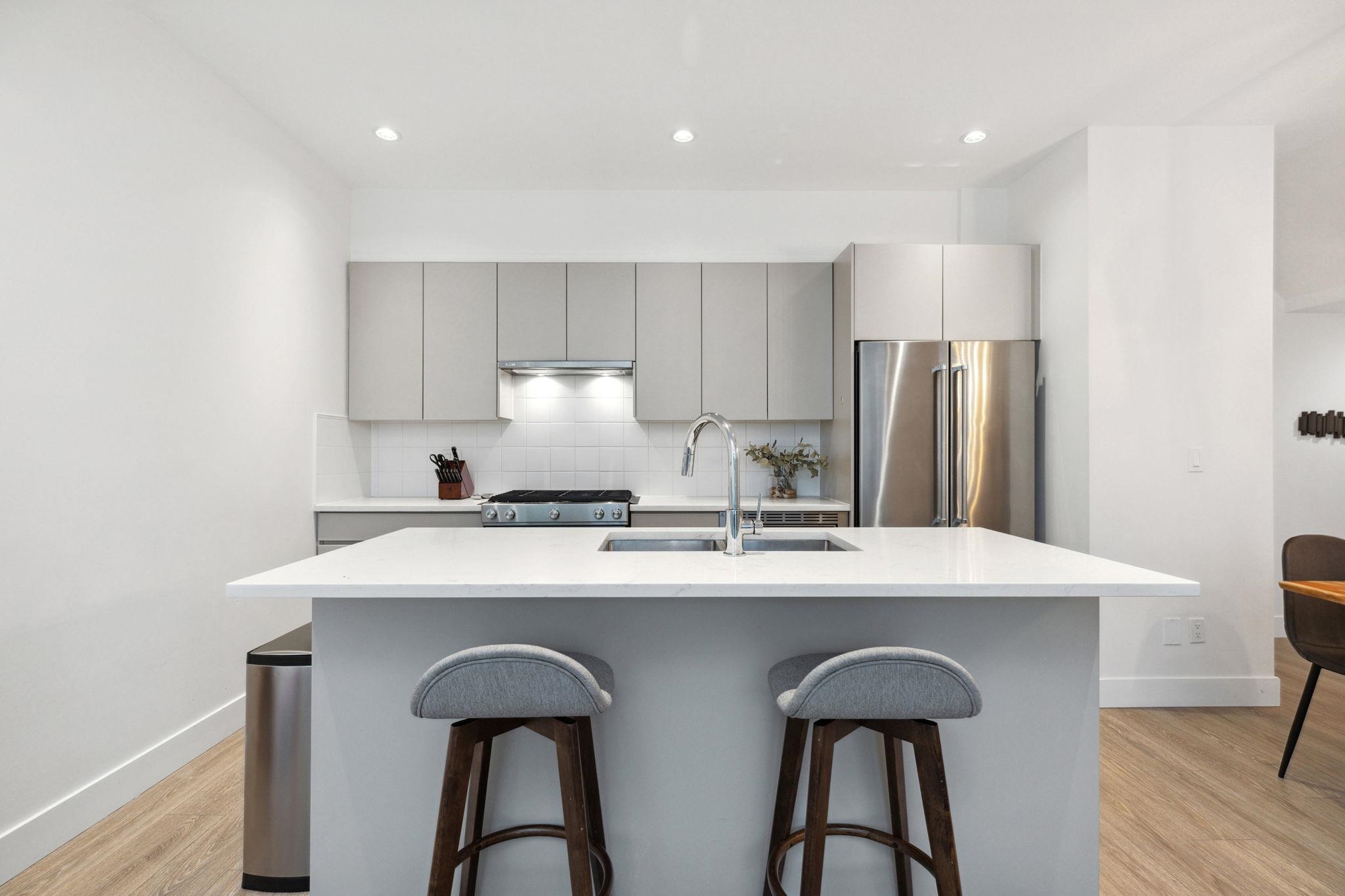 153 16433 19 AVENUE, #153