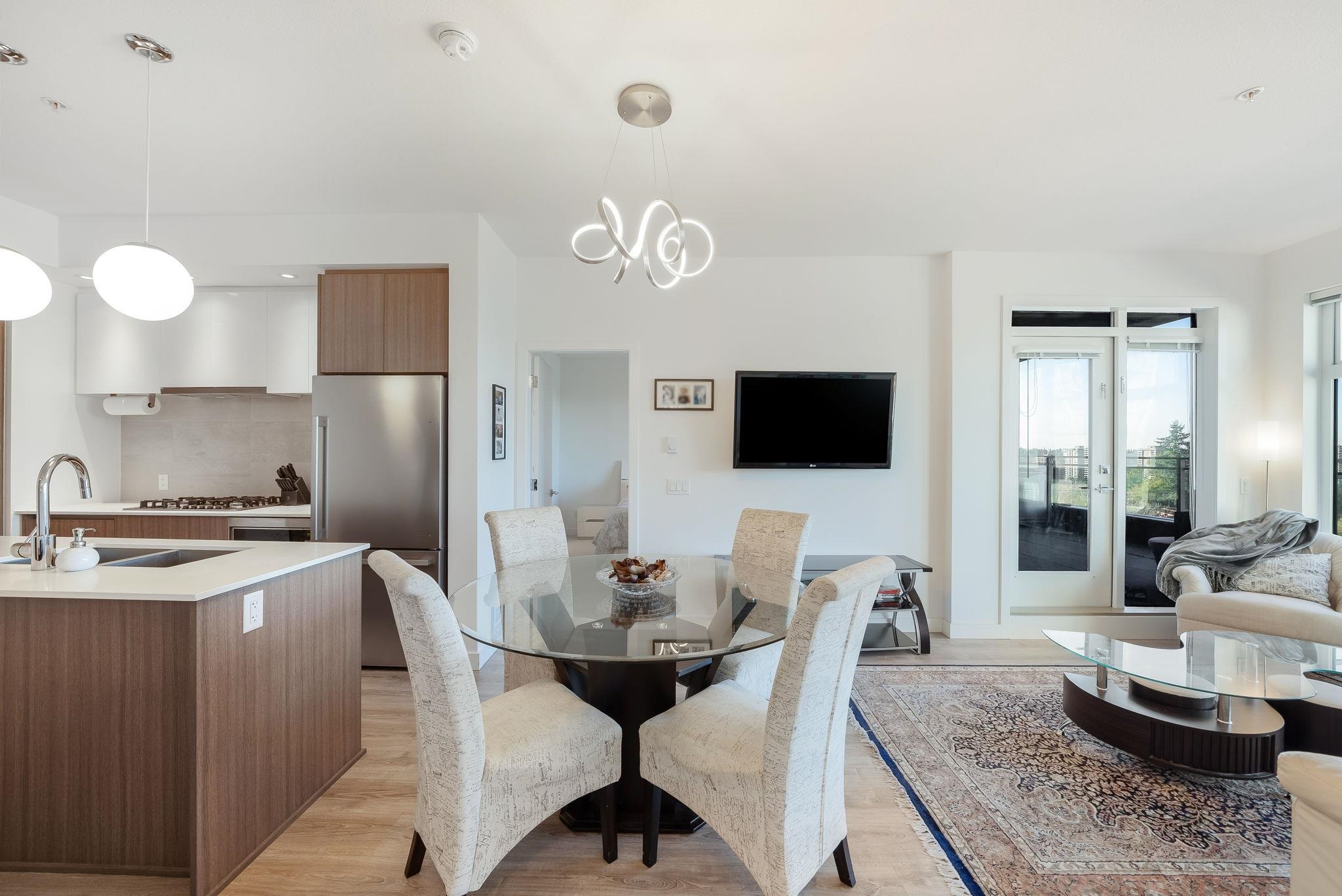 506 516 FOSTER AVENUE, #506