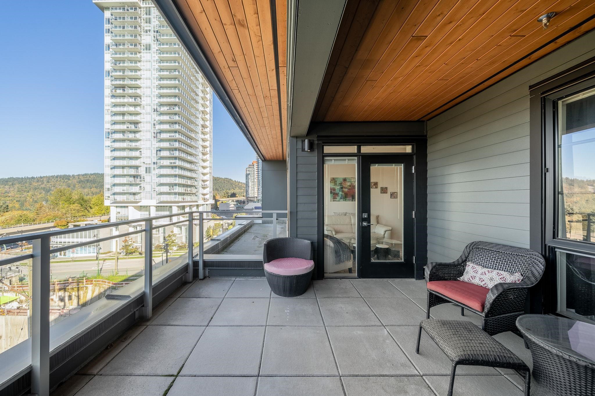 506 516 FOSTER AVENUE, #506