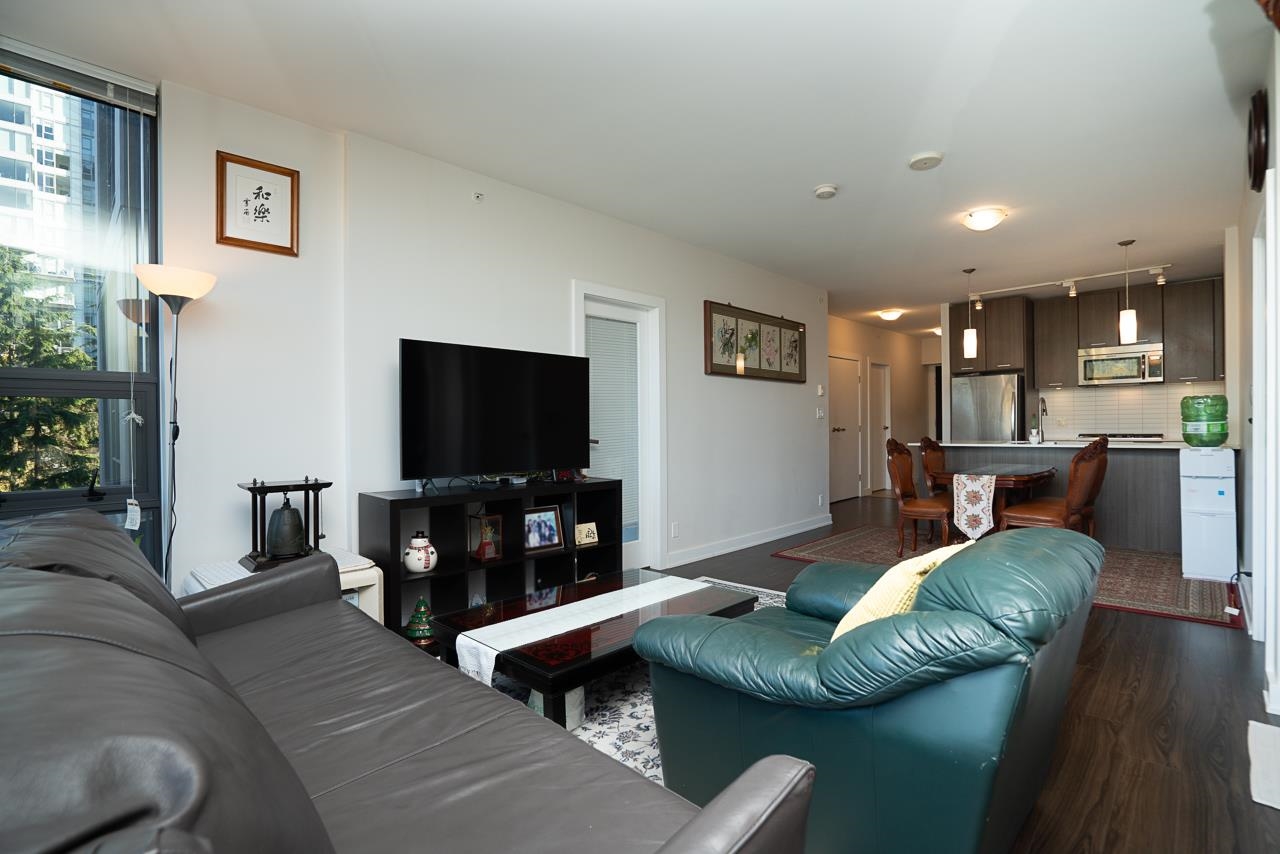 704 301 CAPILANO ROAD, #704