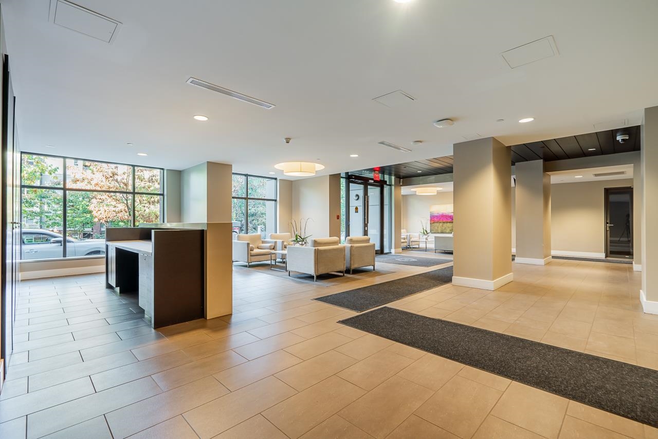 704 301 CAPILANO ROAD, #704