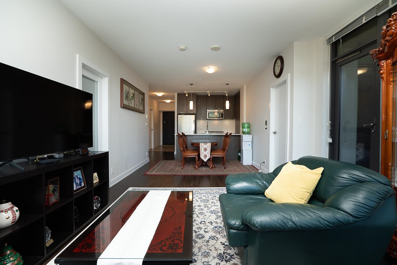 704 301 CAPILANO ROAD, #704