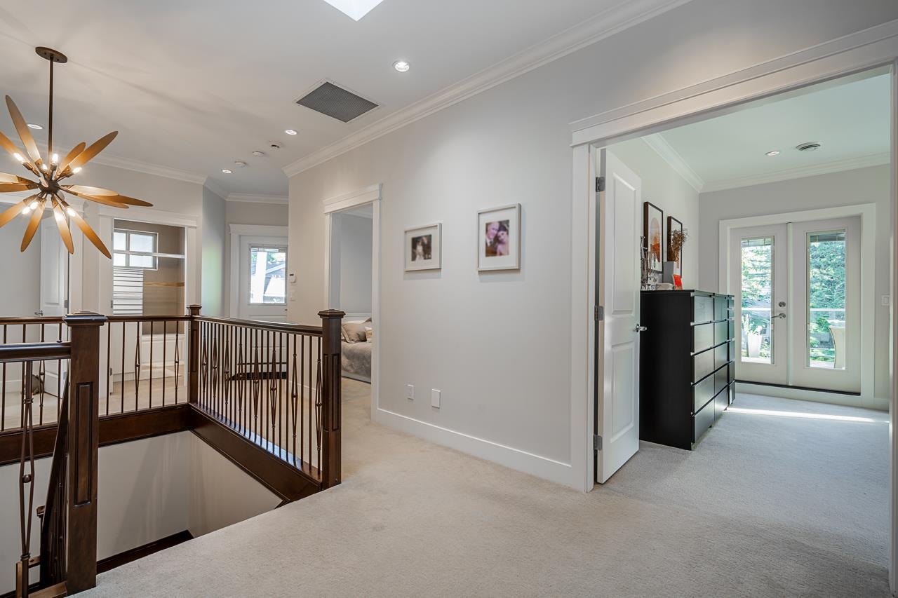 1870 BEAULYNN PLACE