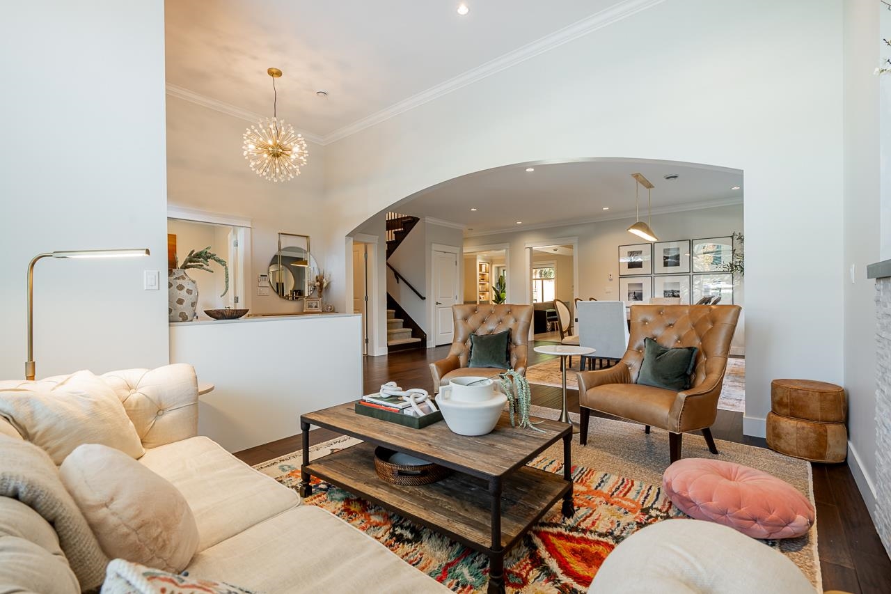 1870 BEAULYNN PLACE