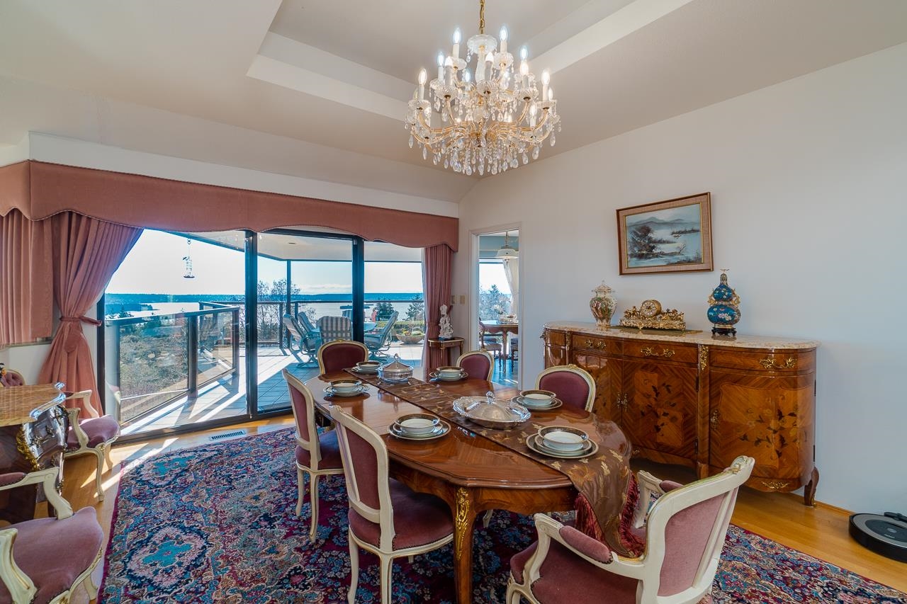 2289 WESTHILL DRIVE