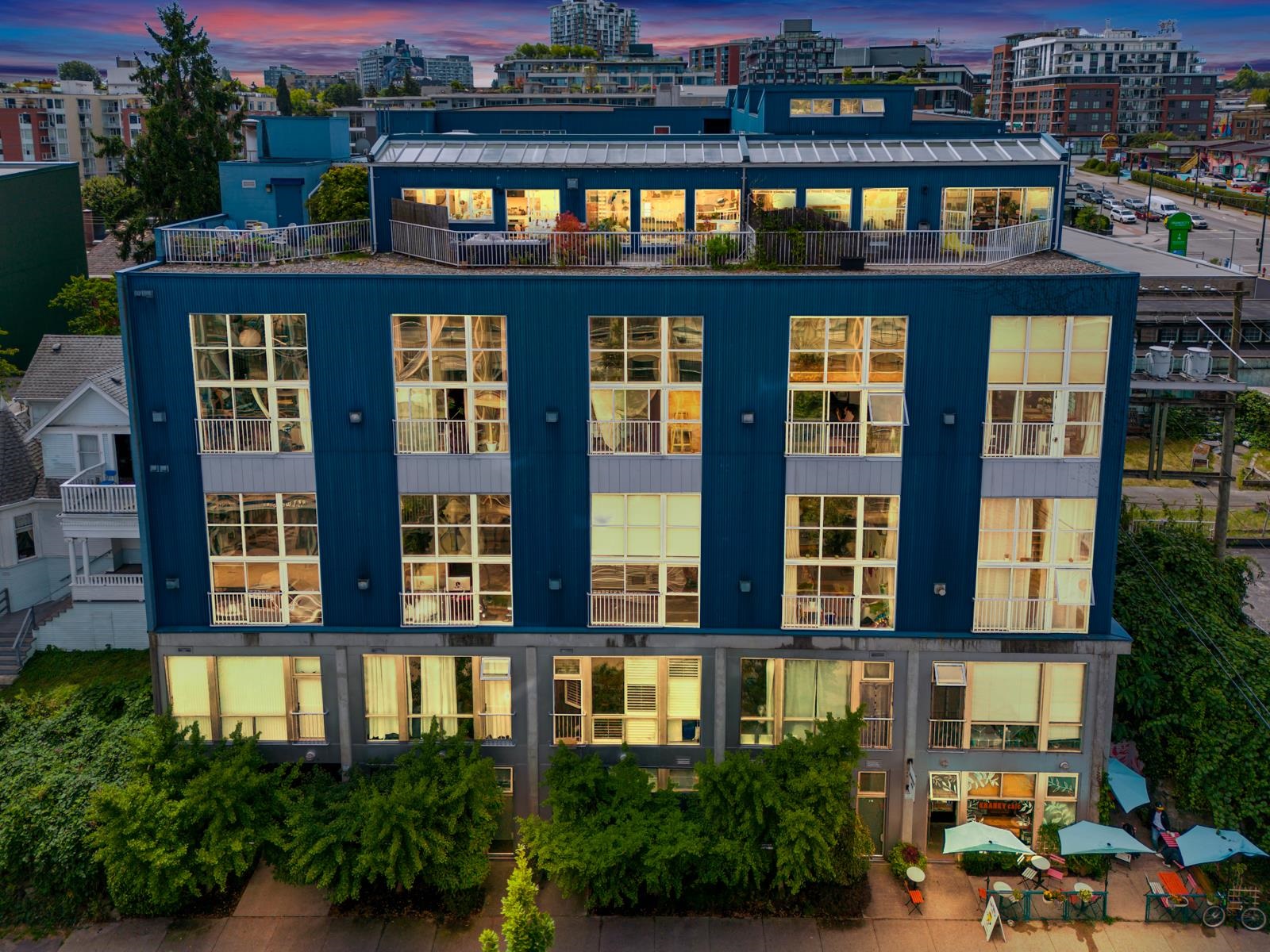 406 228 E 4TH AVENUE, #406