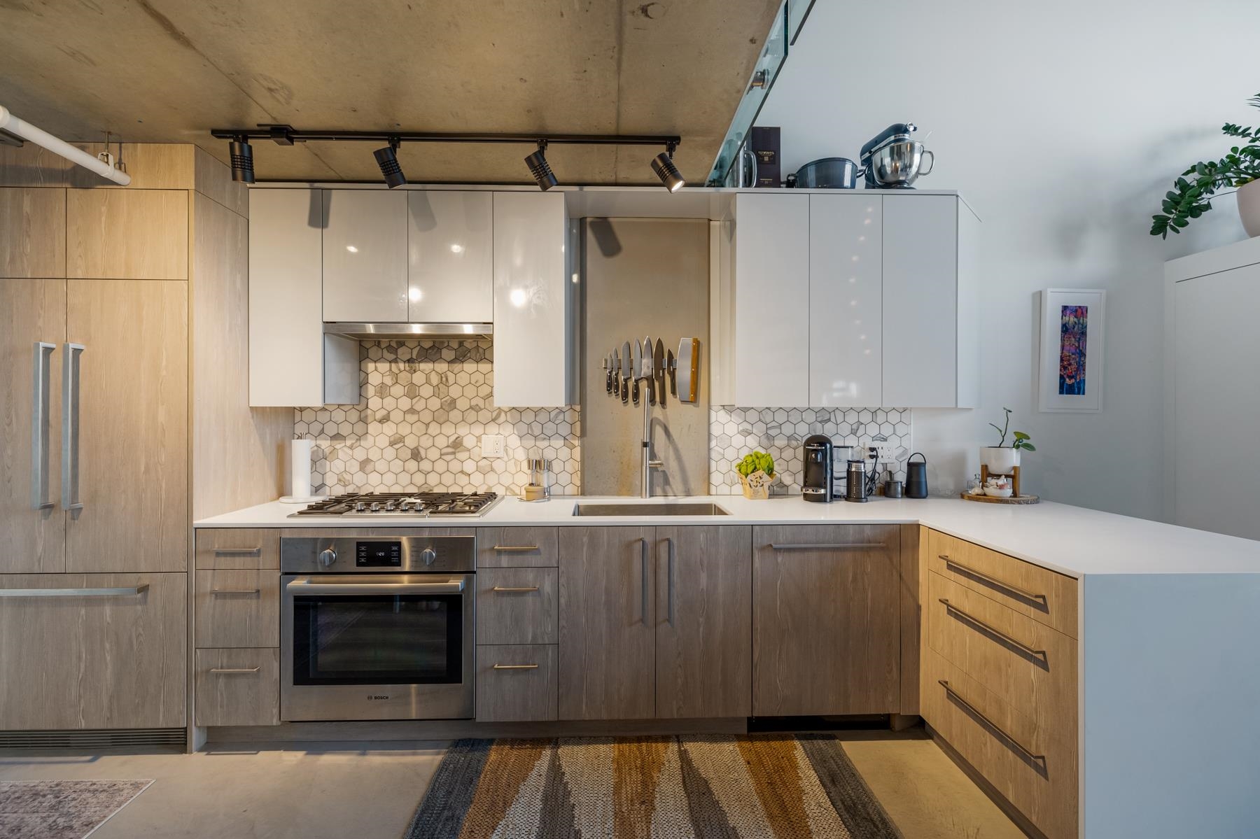 406 228 E 4TH AVENUE, #406