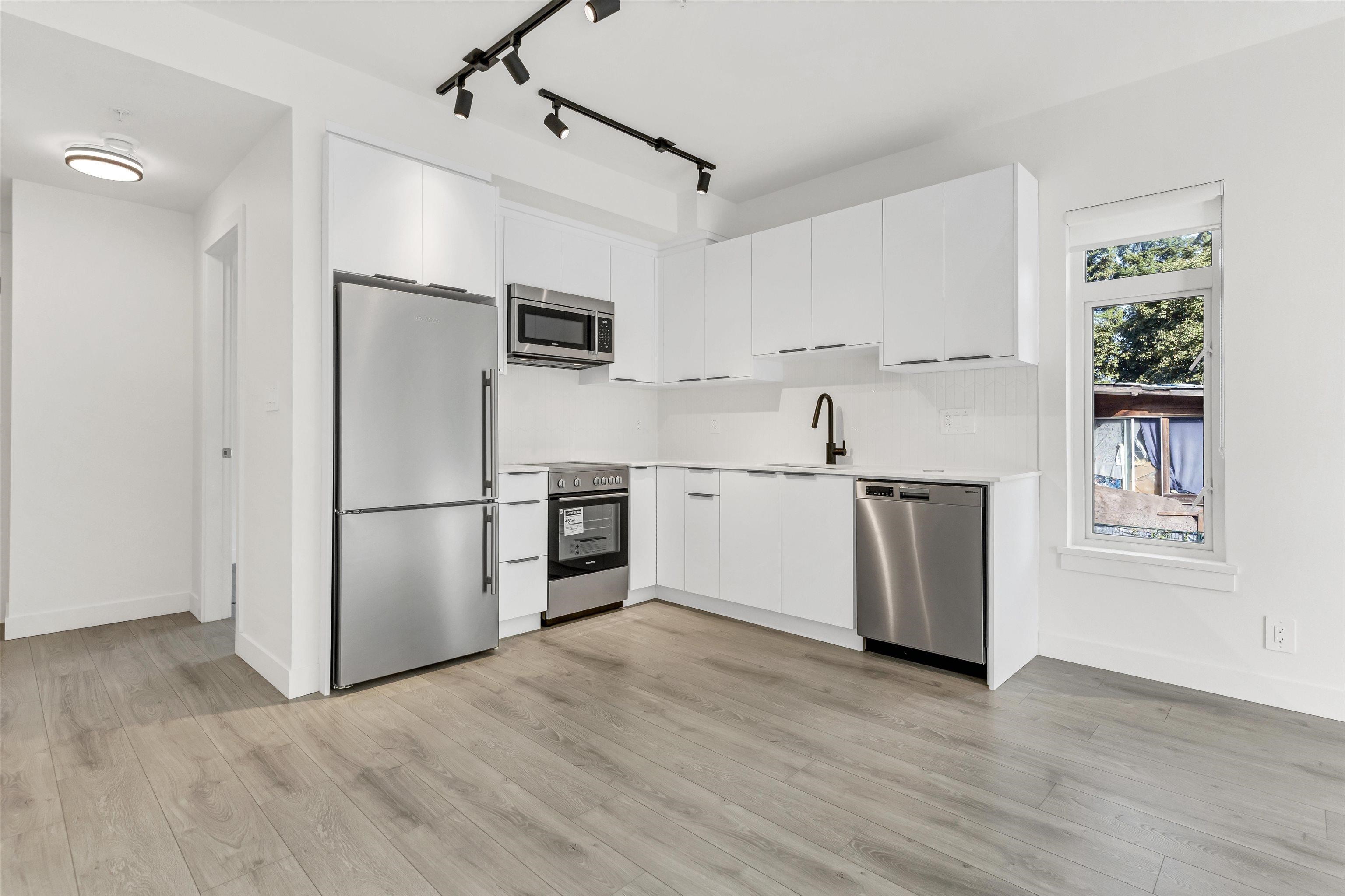 110 10616 132 STREET, #110