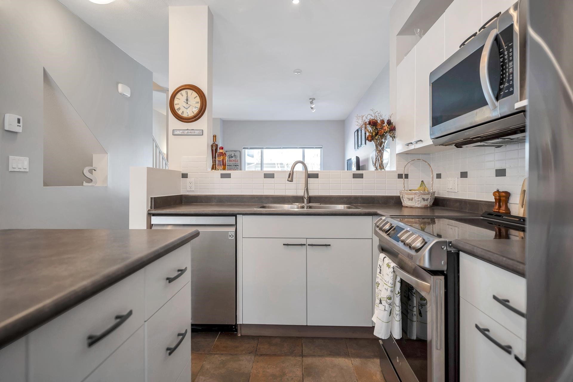 39 18701 66 AVENUE, #39