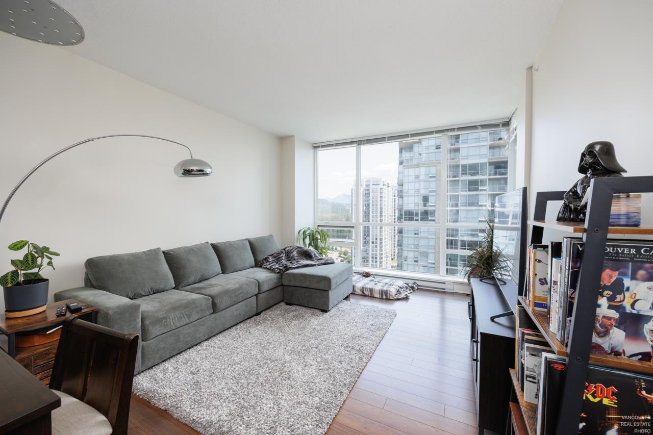 2606 2968 GLEN DRIVE, #2606