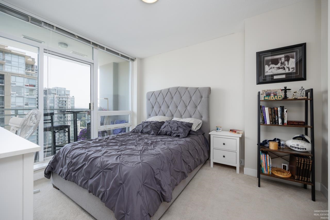 2606 2968 GLEN DRIVE, #2606