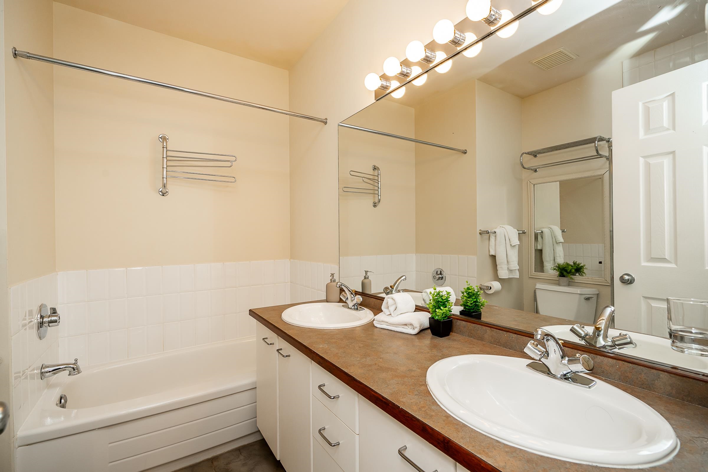 101 1148 HEFFLEY CRESCENT, #101
