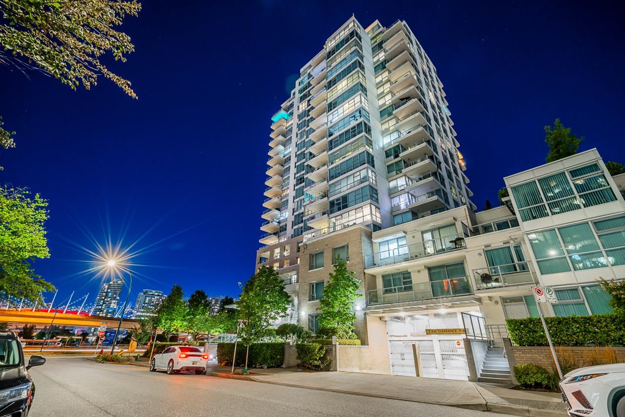 1306 125 MILROSS AVENUE, #1306