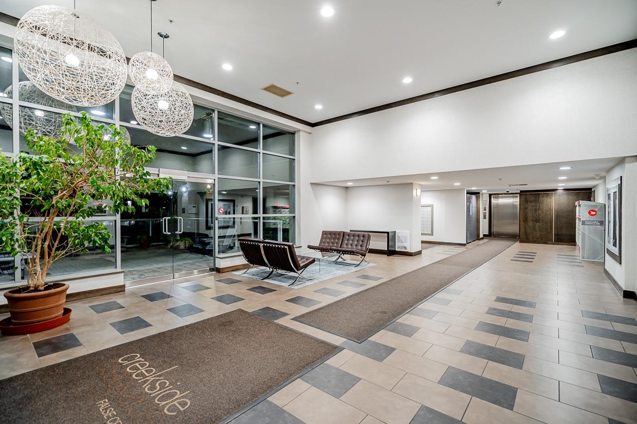 1306 125 MILROSS AVENUE, #1306