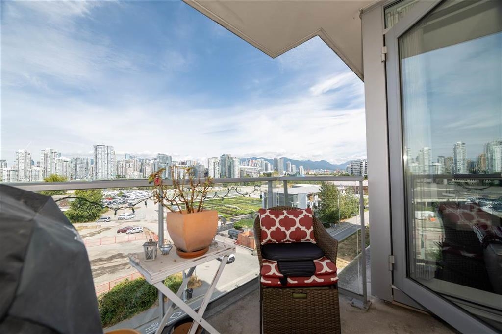 702 1833 CROWE STREET, #702