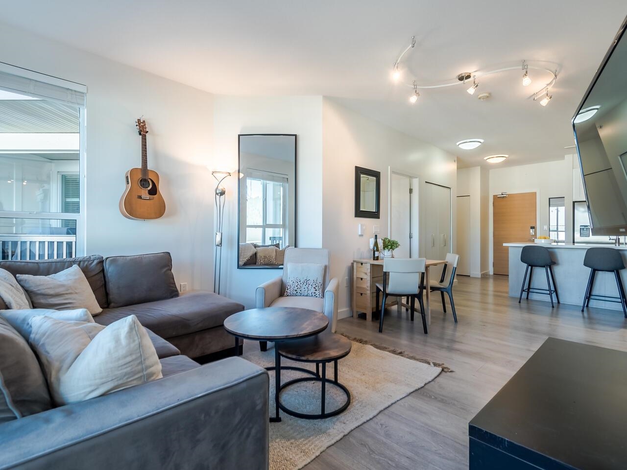 402 611 REGAN AVENUE, #402