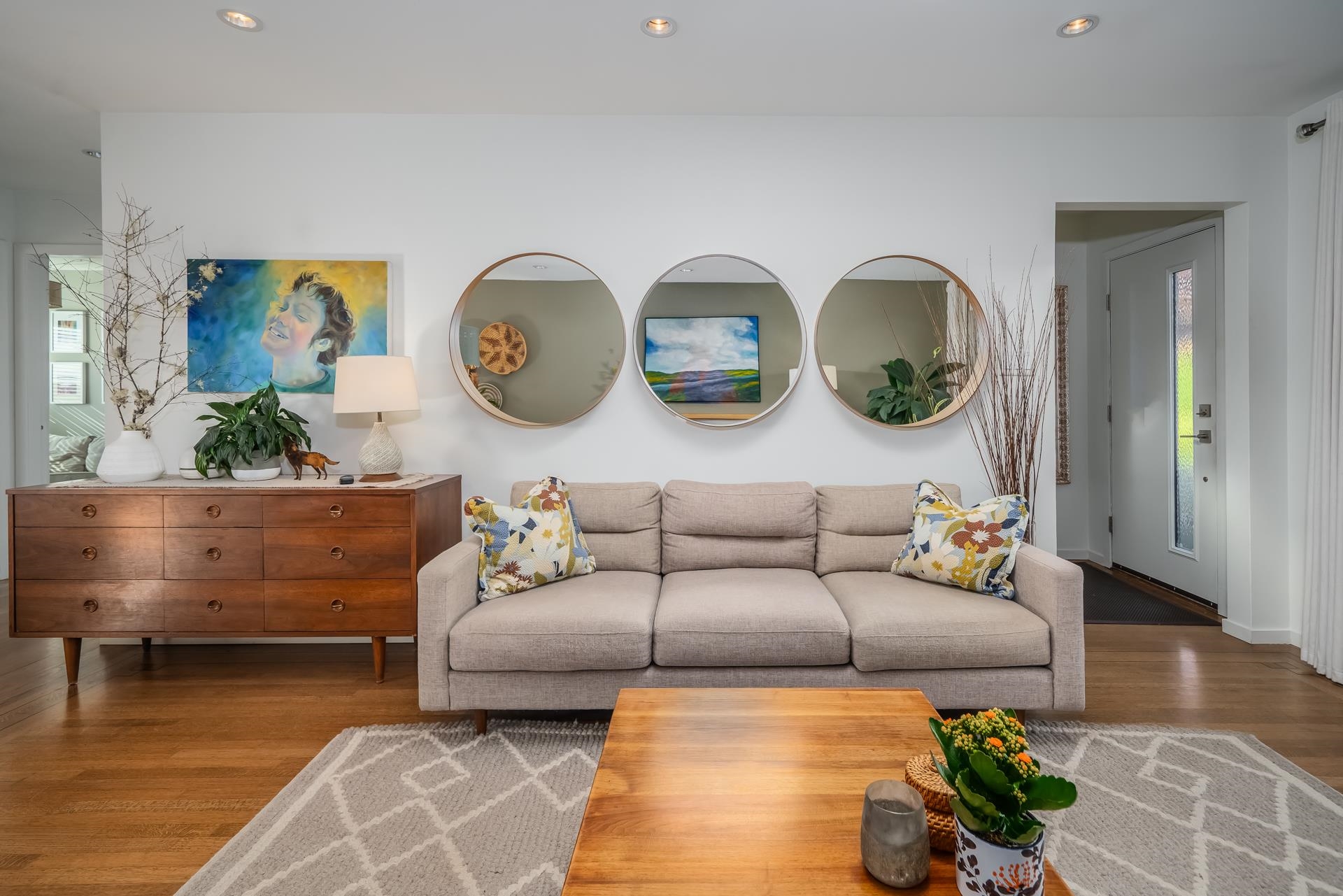 311 E 8TH STREET