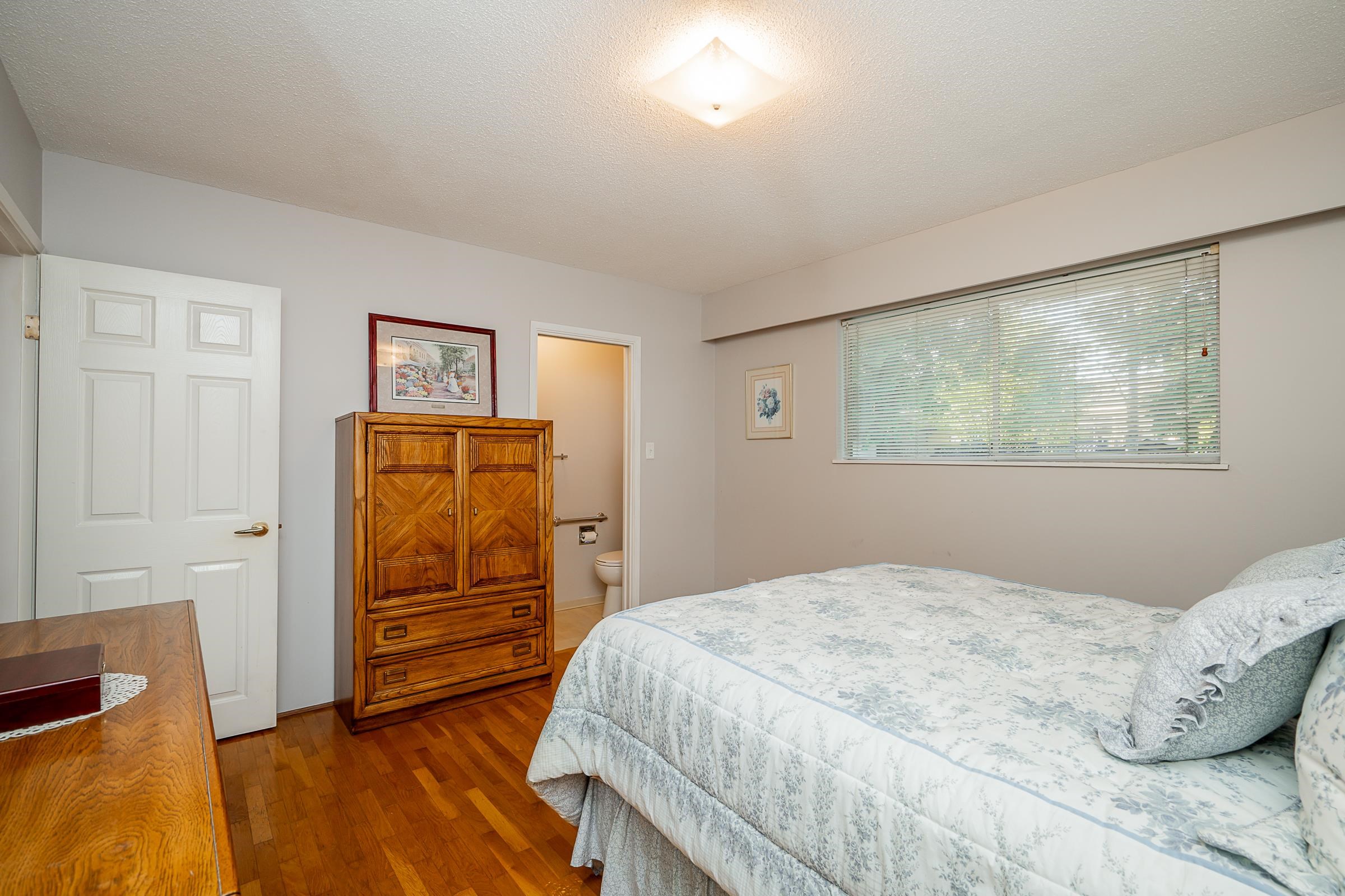 201 CLEARVIEW DRIVE