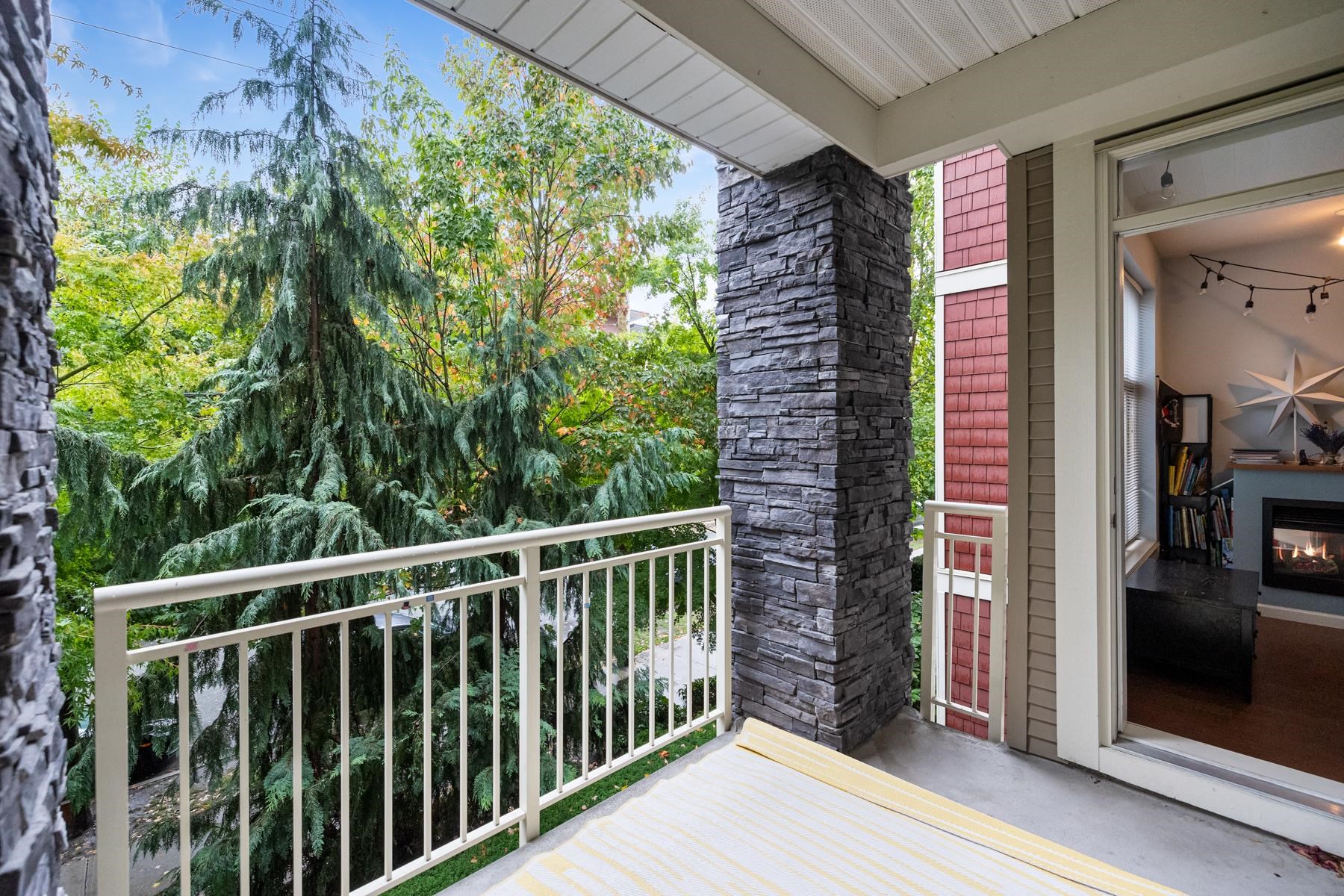 219 2477 KELLY AVENUE, #219