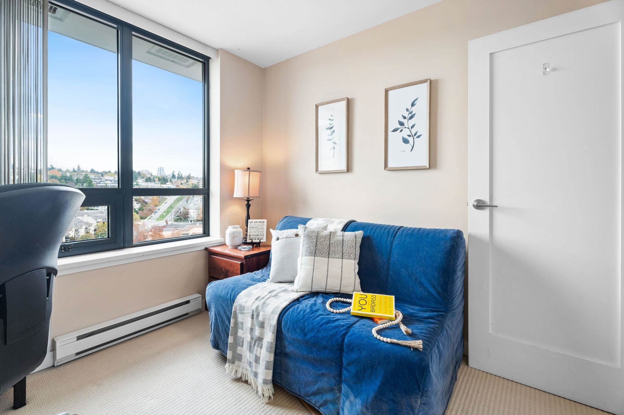 1401 1 RENAISSANCE SQUARE, #1401