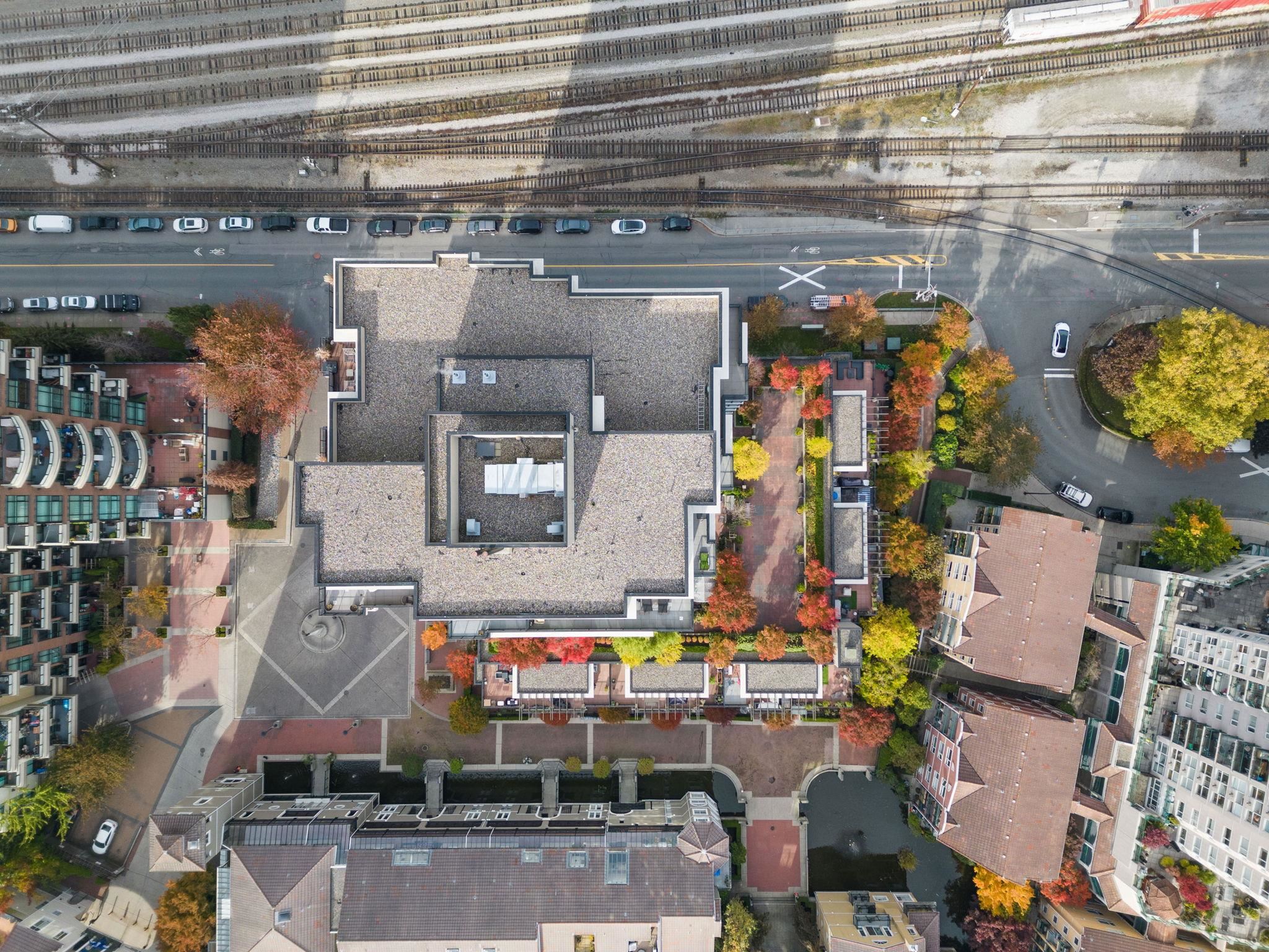 1401 1 RENAISSANCE SQUARE, #1401