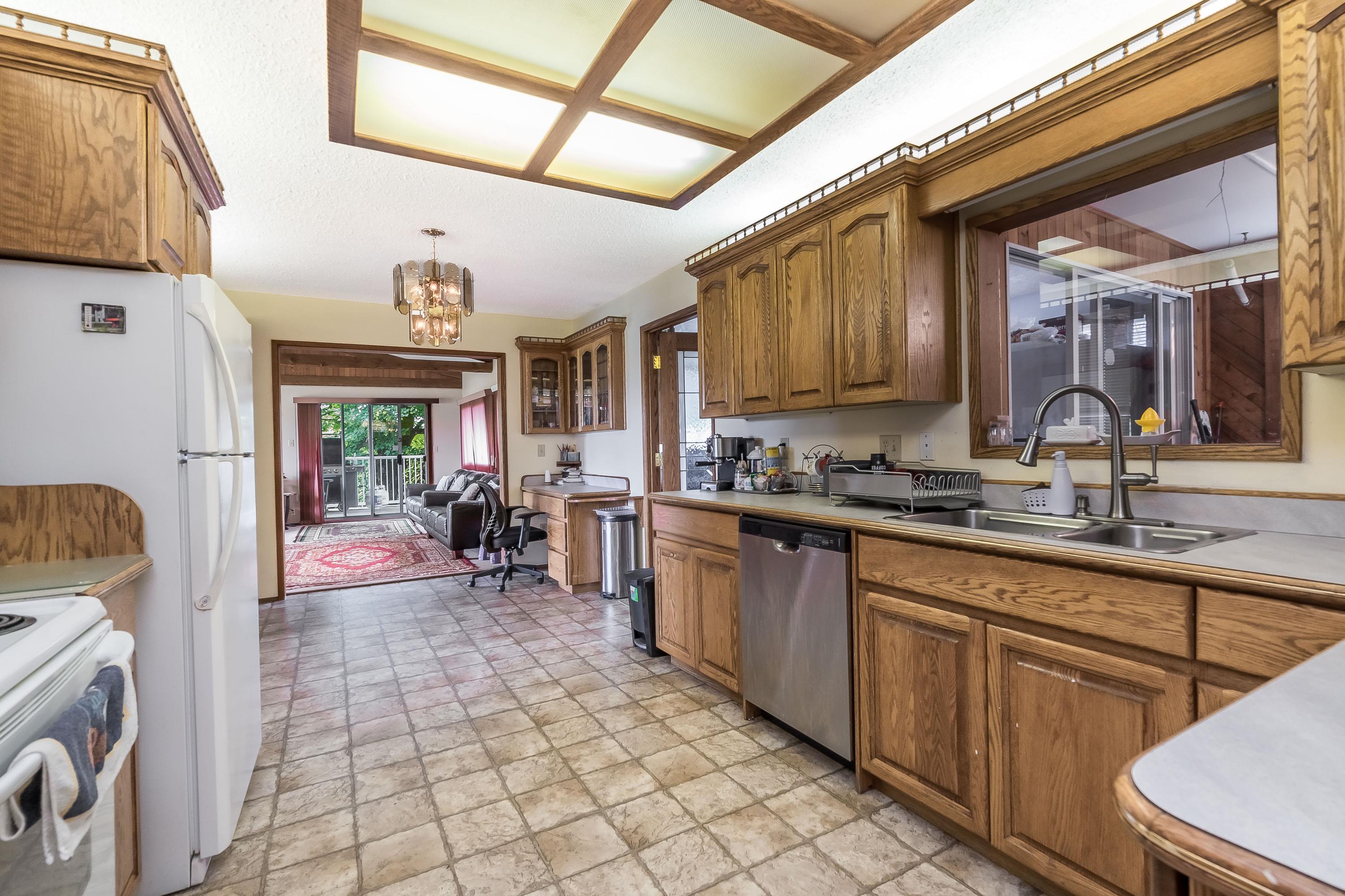 1559 WHATCOM ROAD