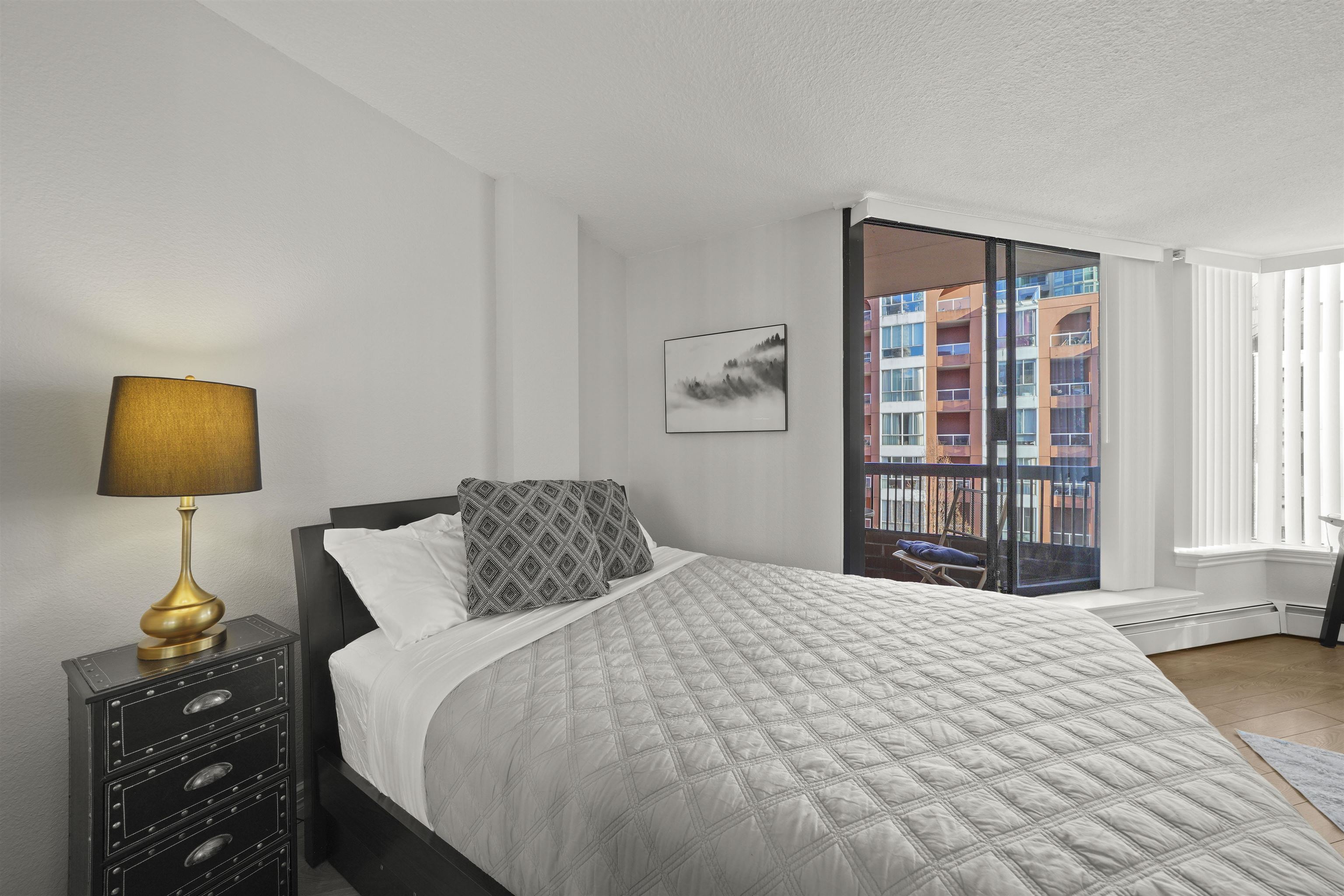 512 1333 HORNBY STREET, #512