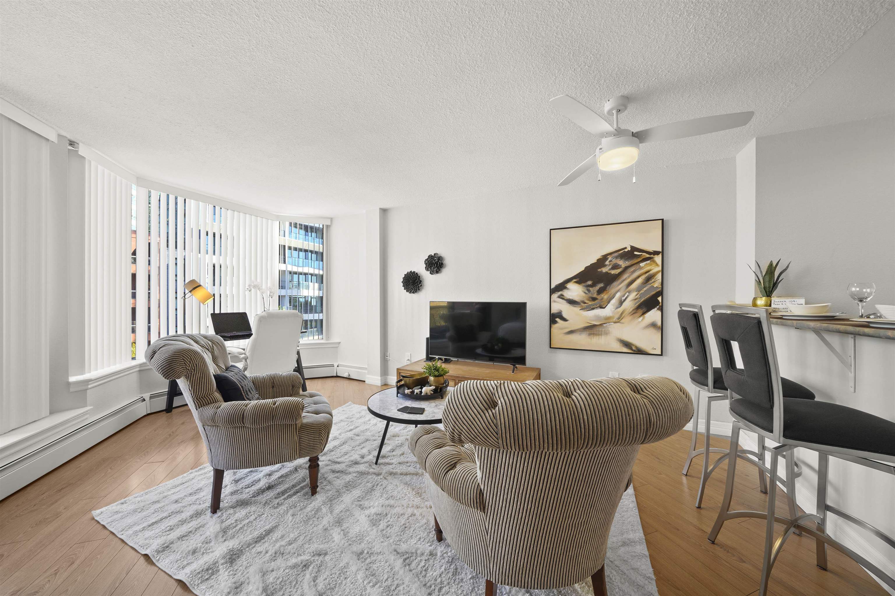 512 1333 HORNBY STREET, #512