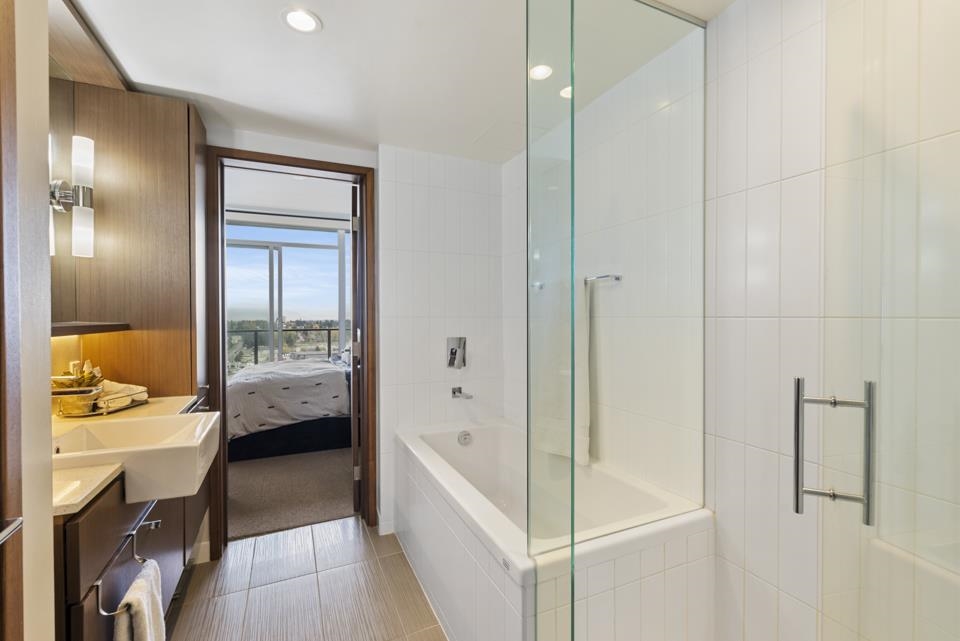 2601 13495 CENTRAL AVENUE, #2601