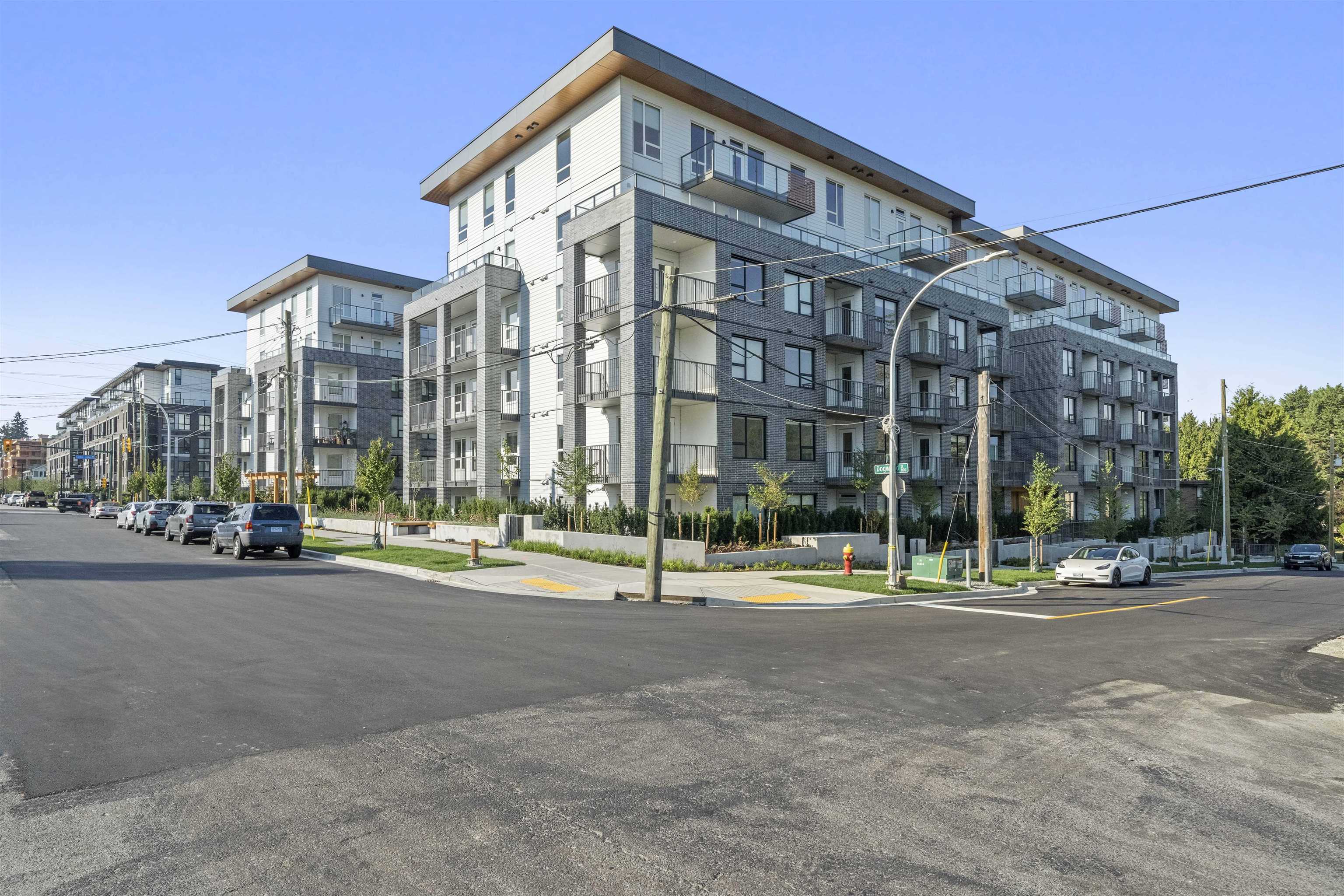 401 648 LEA AVENUE, #401