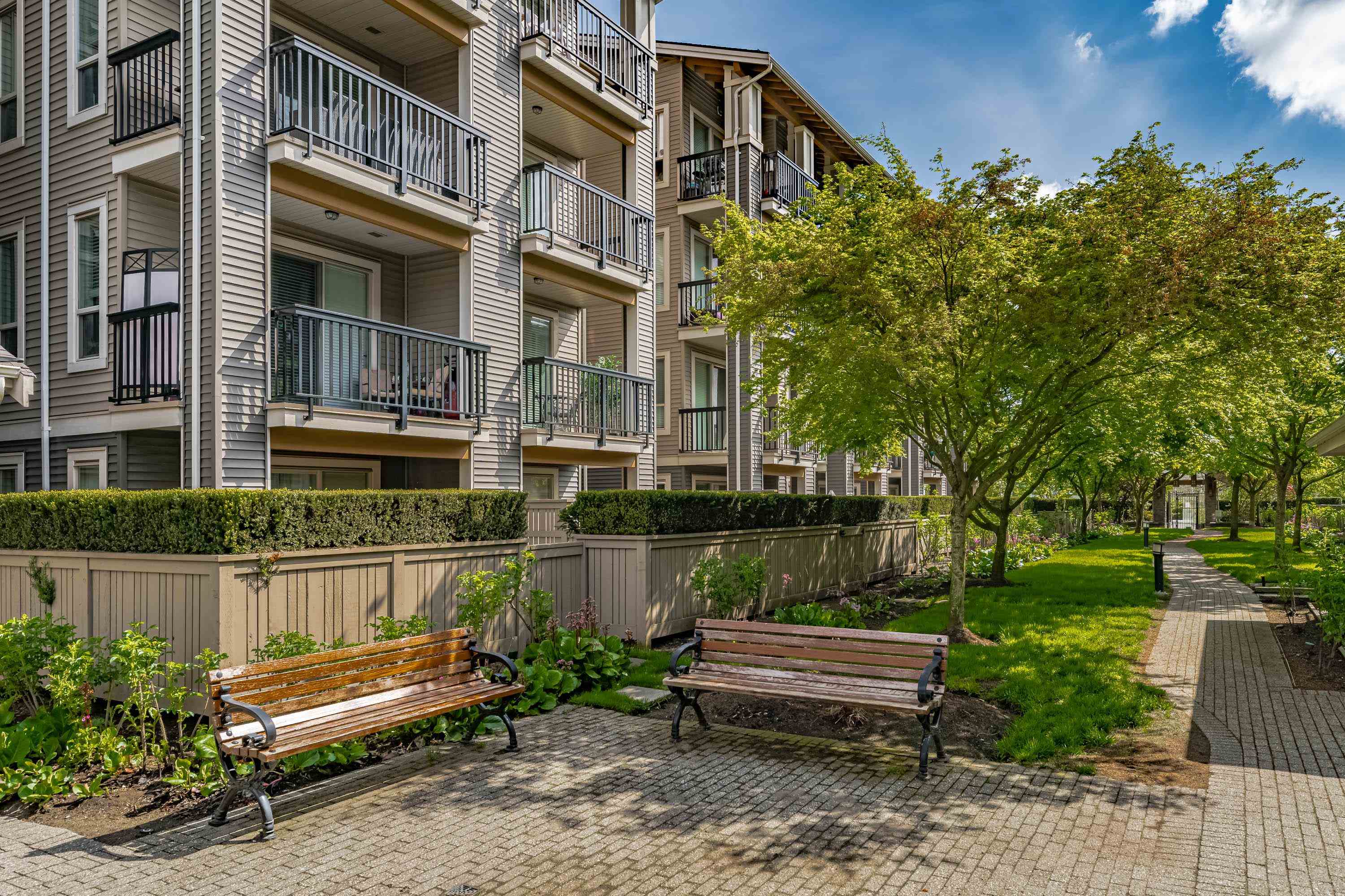 403 5655 210A STREET, #403