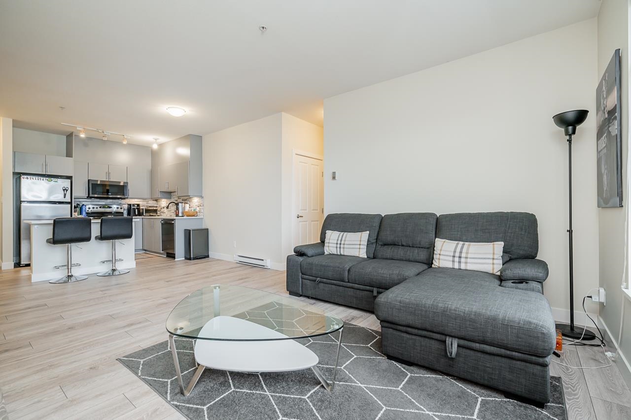 415 2330 WILSON AVENUE, #415