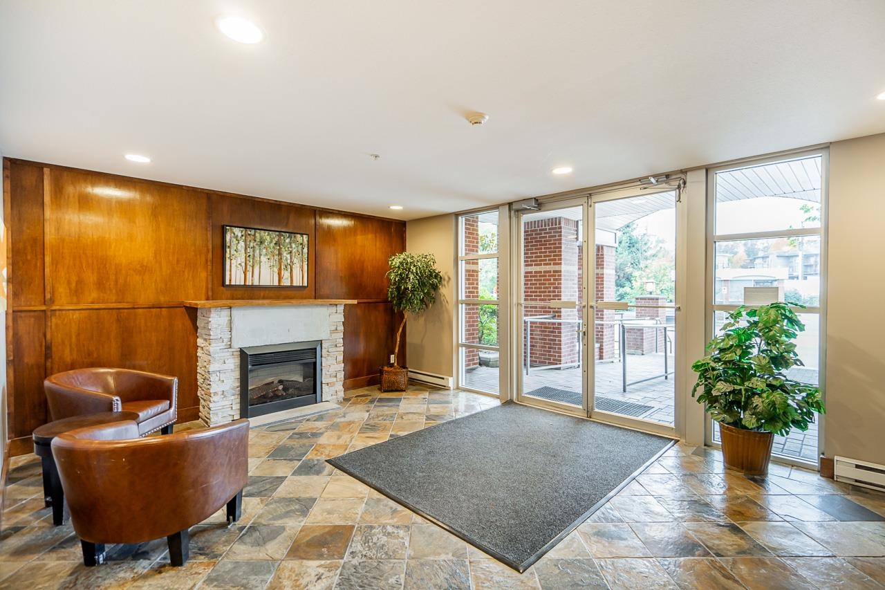415 2330 WILSON AVENUE, #415