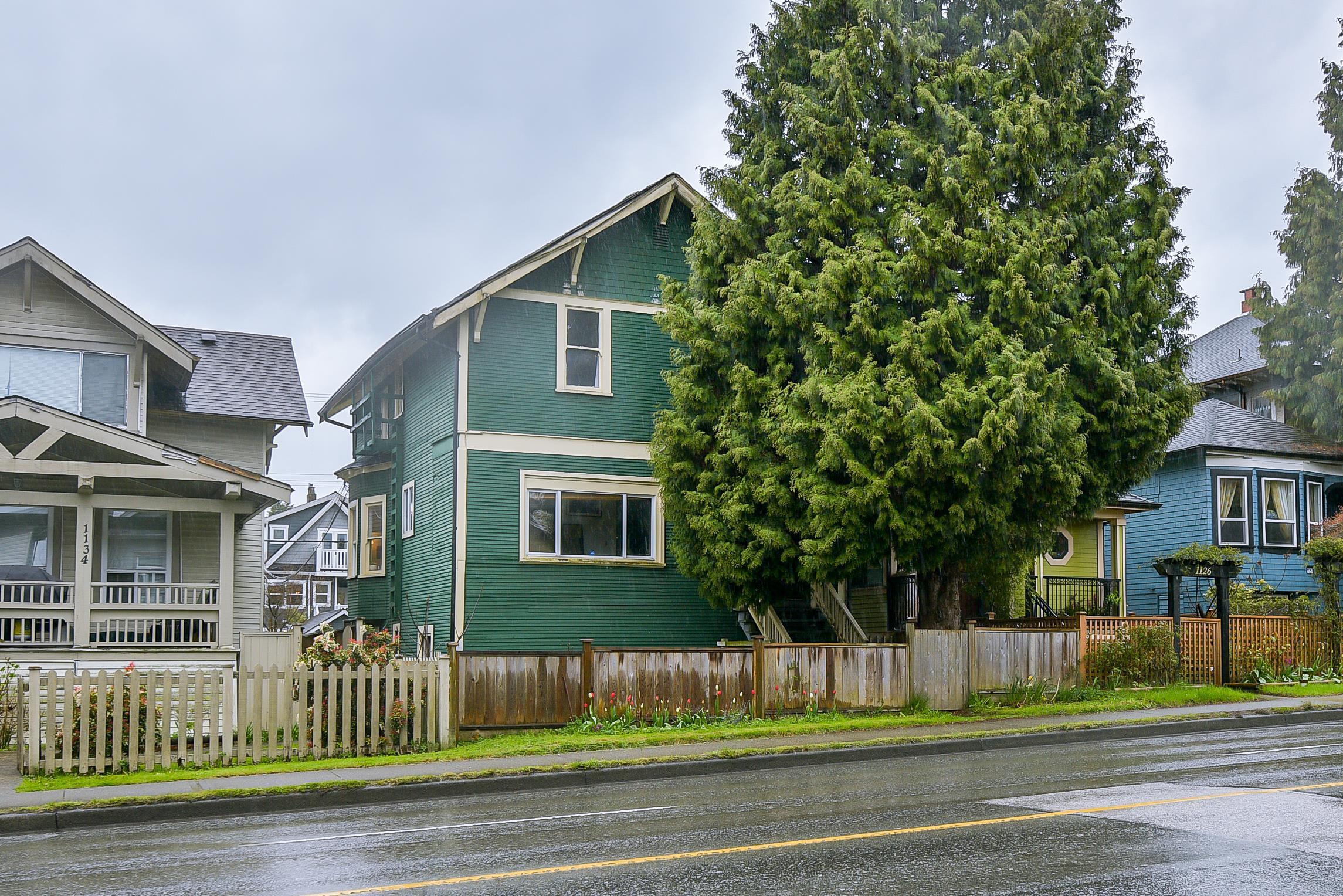 1132 E 12TH AVENUE