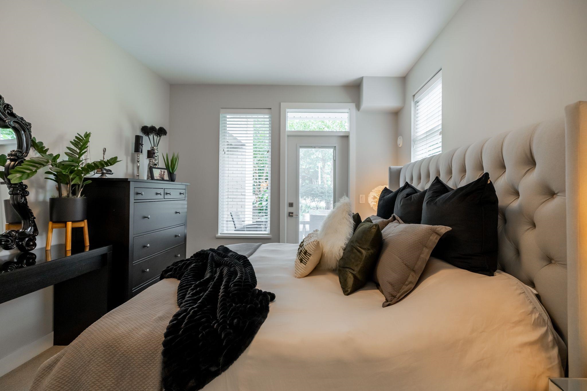 107 15436 31 AVENUE, #107