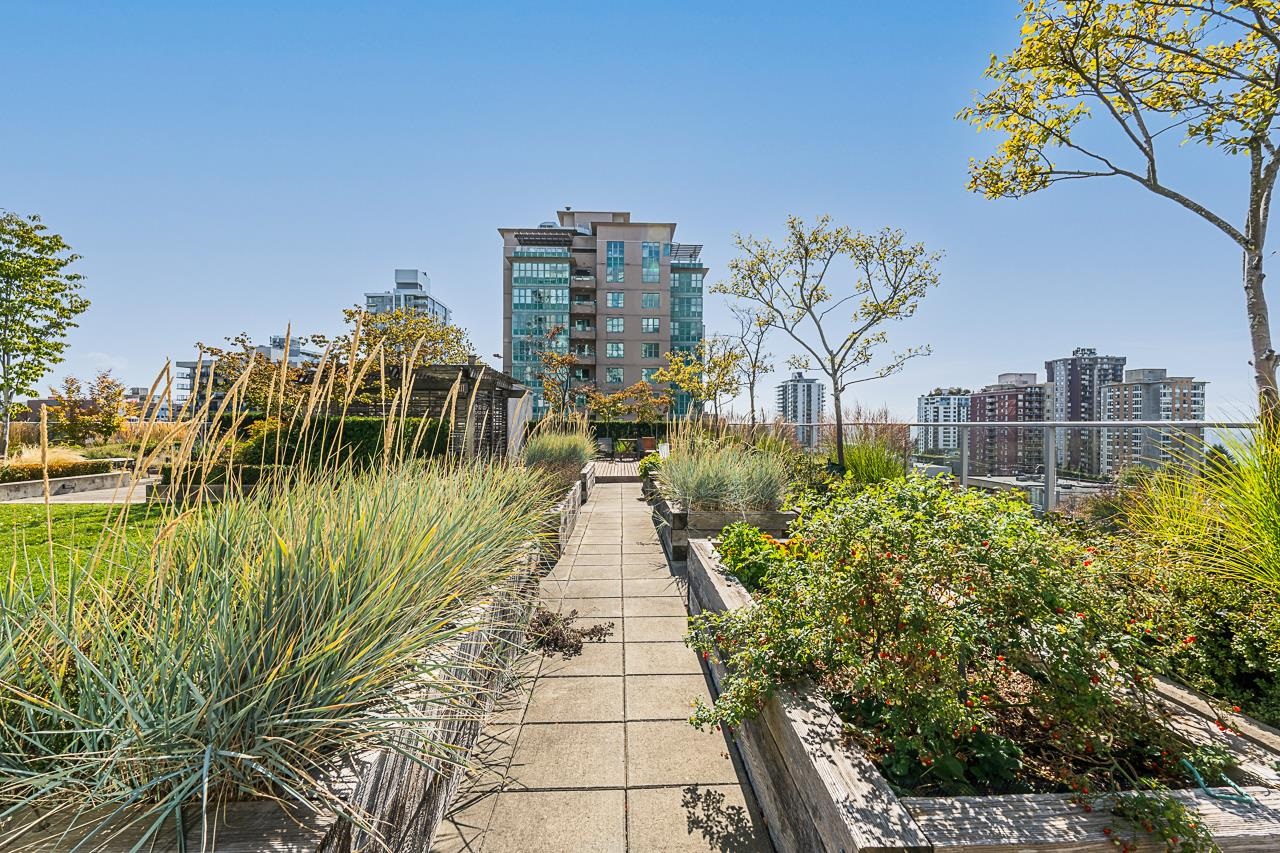 1007 135 E 17TH STREET, #1007
