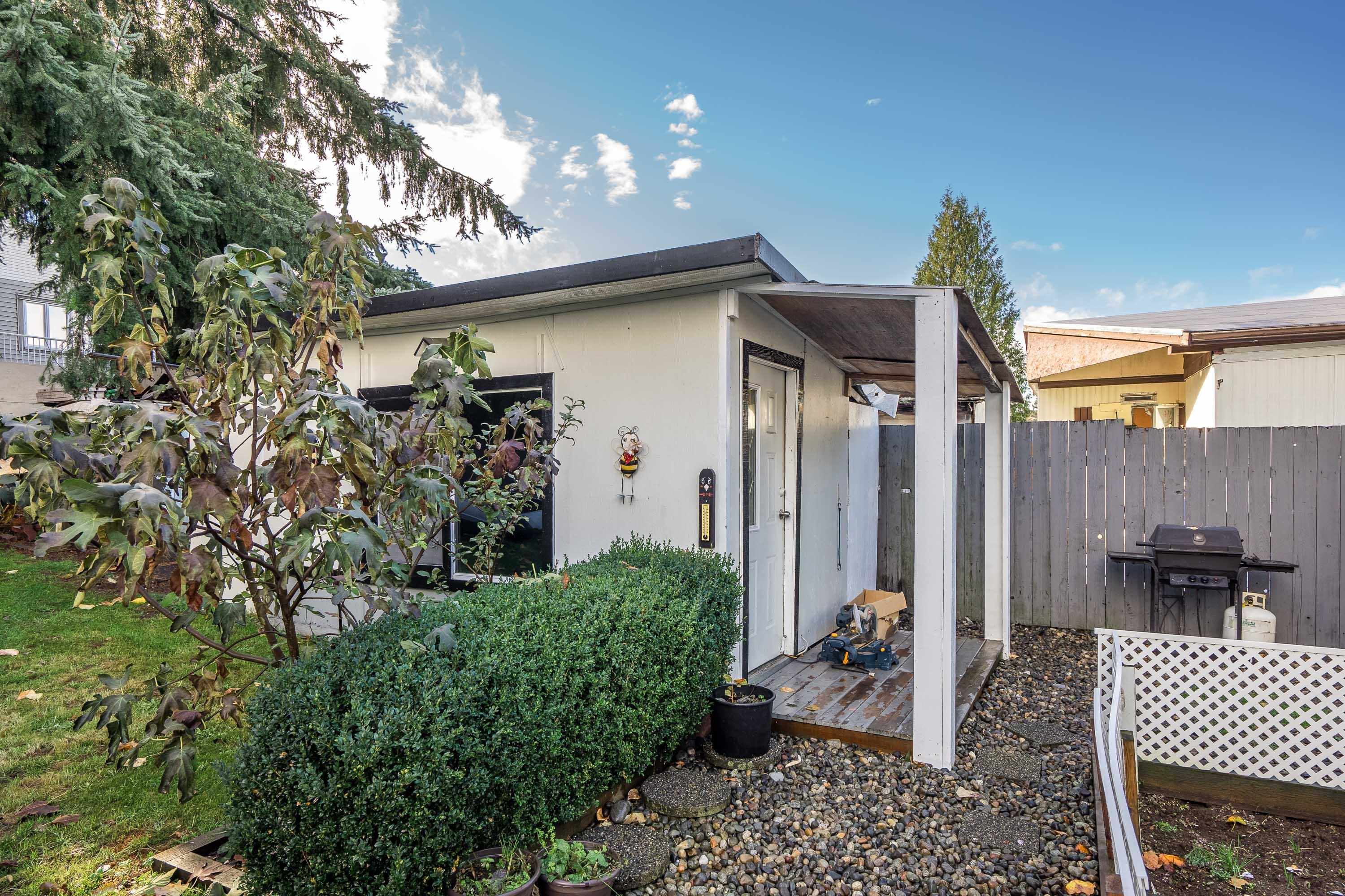 33908 GILMOUR DRIVE