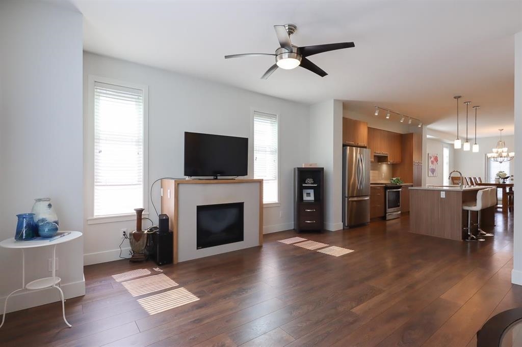 79 8217 204B STREET, #79